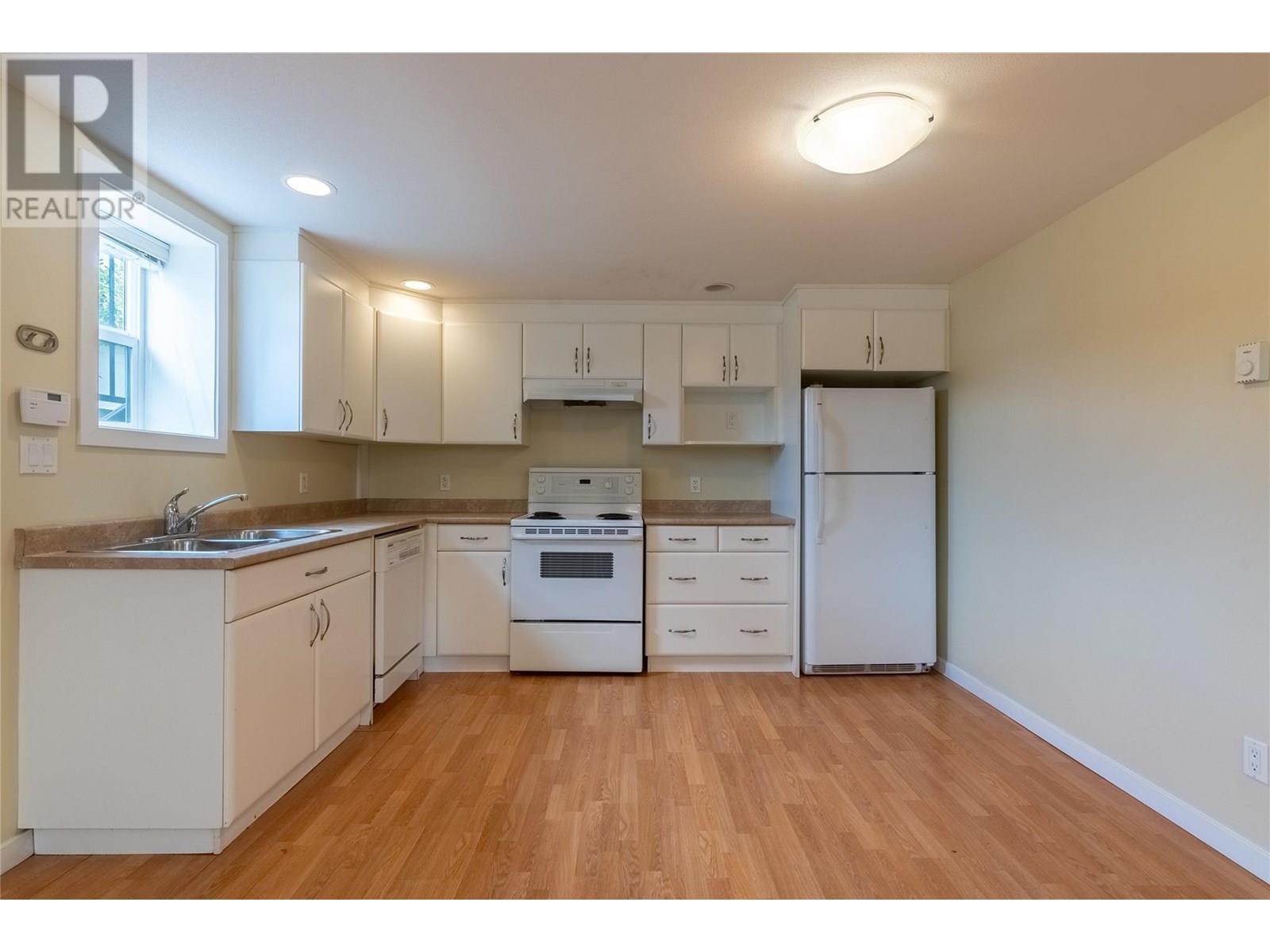 249 Chestnut Avenue, Kamloops, British Columbia  V2B 1L4 - Photo 26 - 10351833