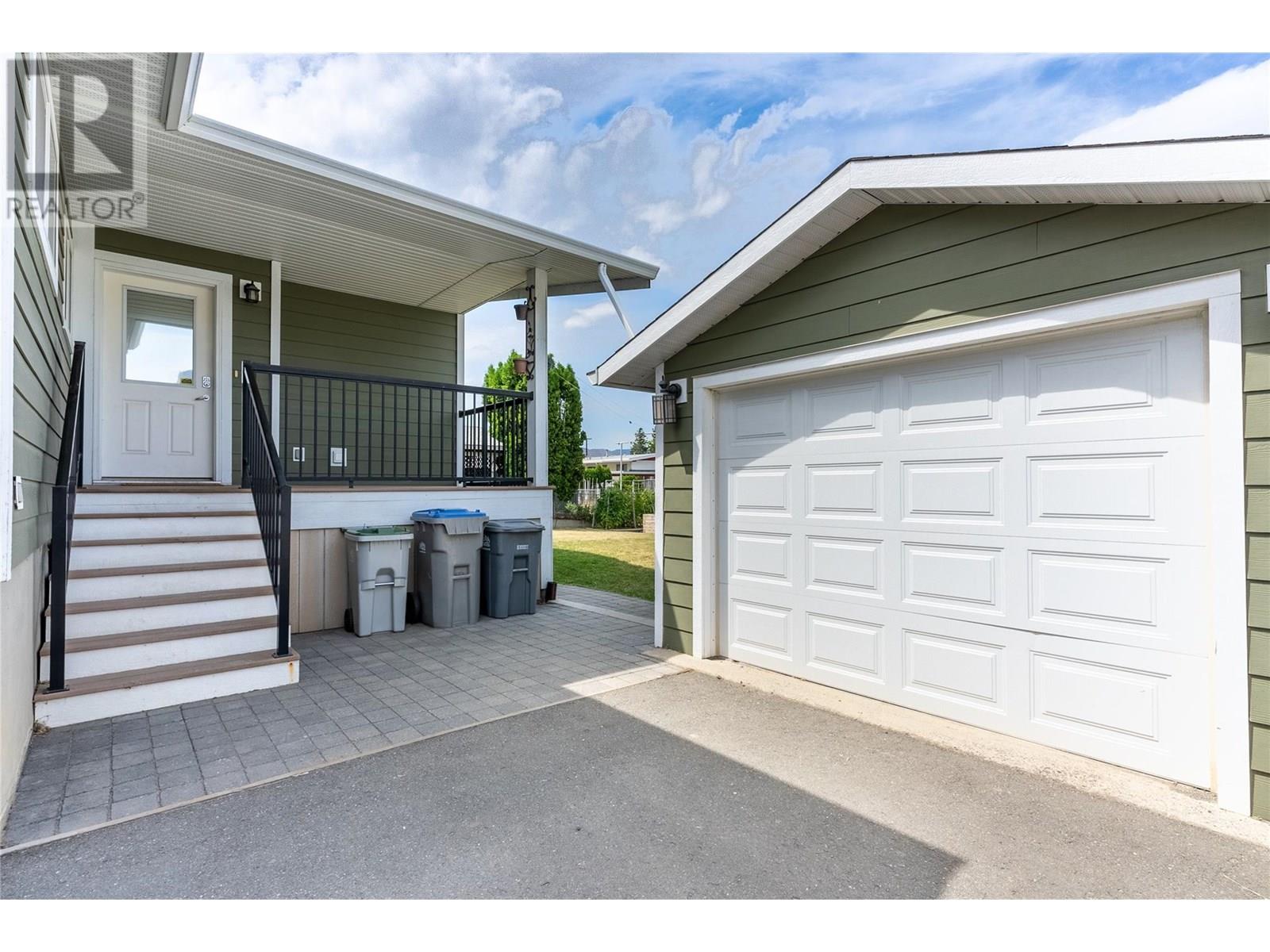 249 Chestnut Avenue, Kamloops, British Columbia  V2B 1L4 - Photo 37 - 10351833