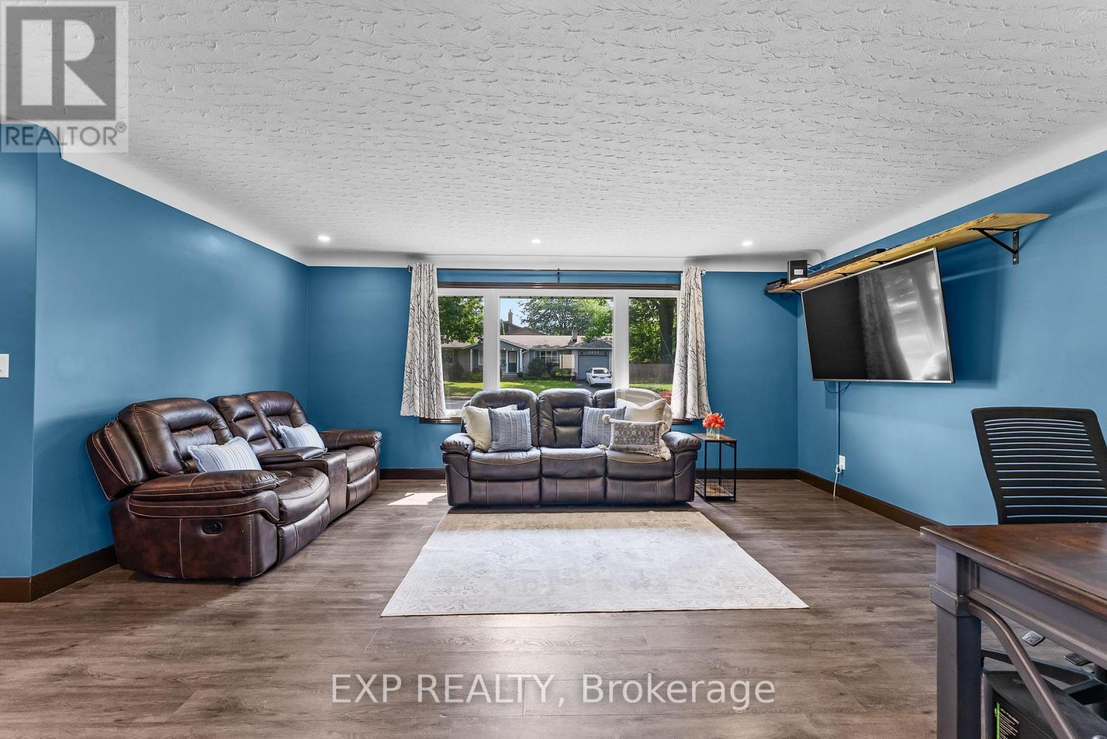 4515 Pinedale Drive, Niagara Falls, Ontario  L2E 6M6 - Photo 11 - X12217402
