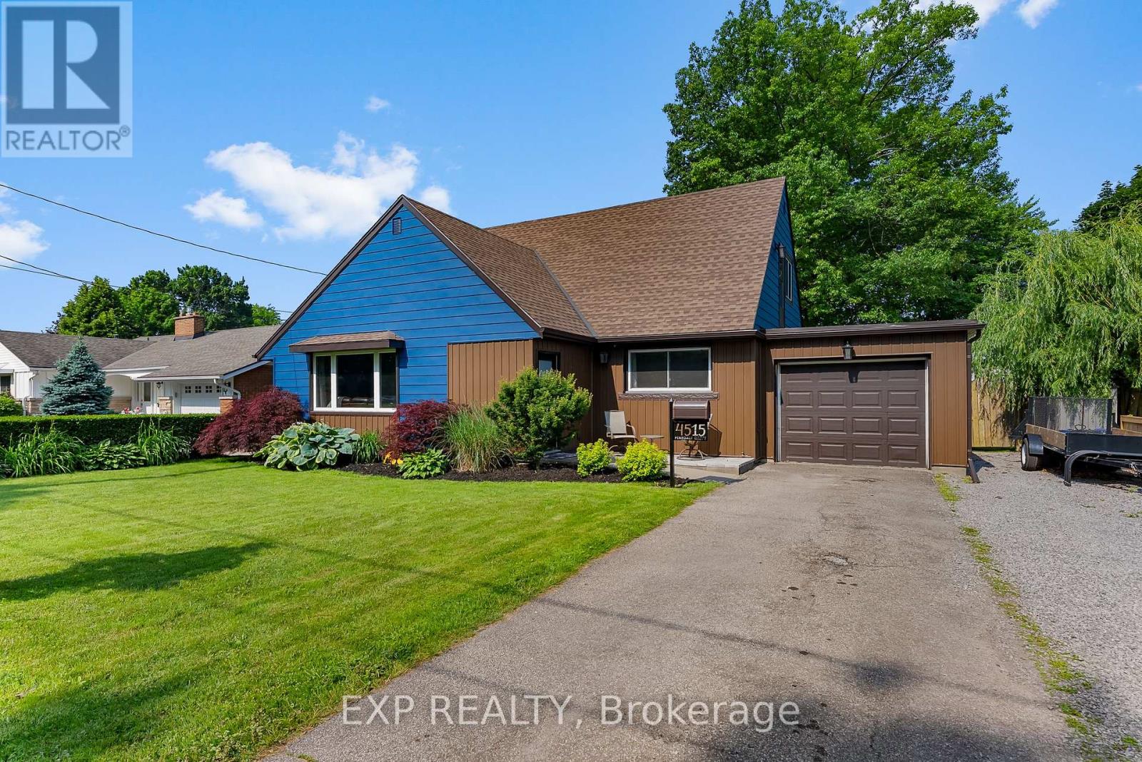 4515 Pinedale Drive, Niagara Falls, Ontario  L2E 6M6 - Photo 2 - X12217402