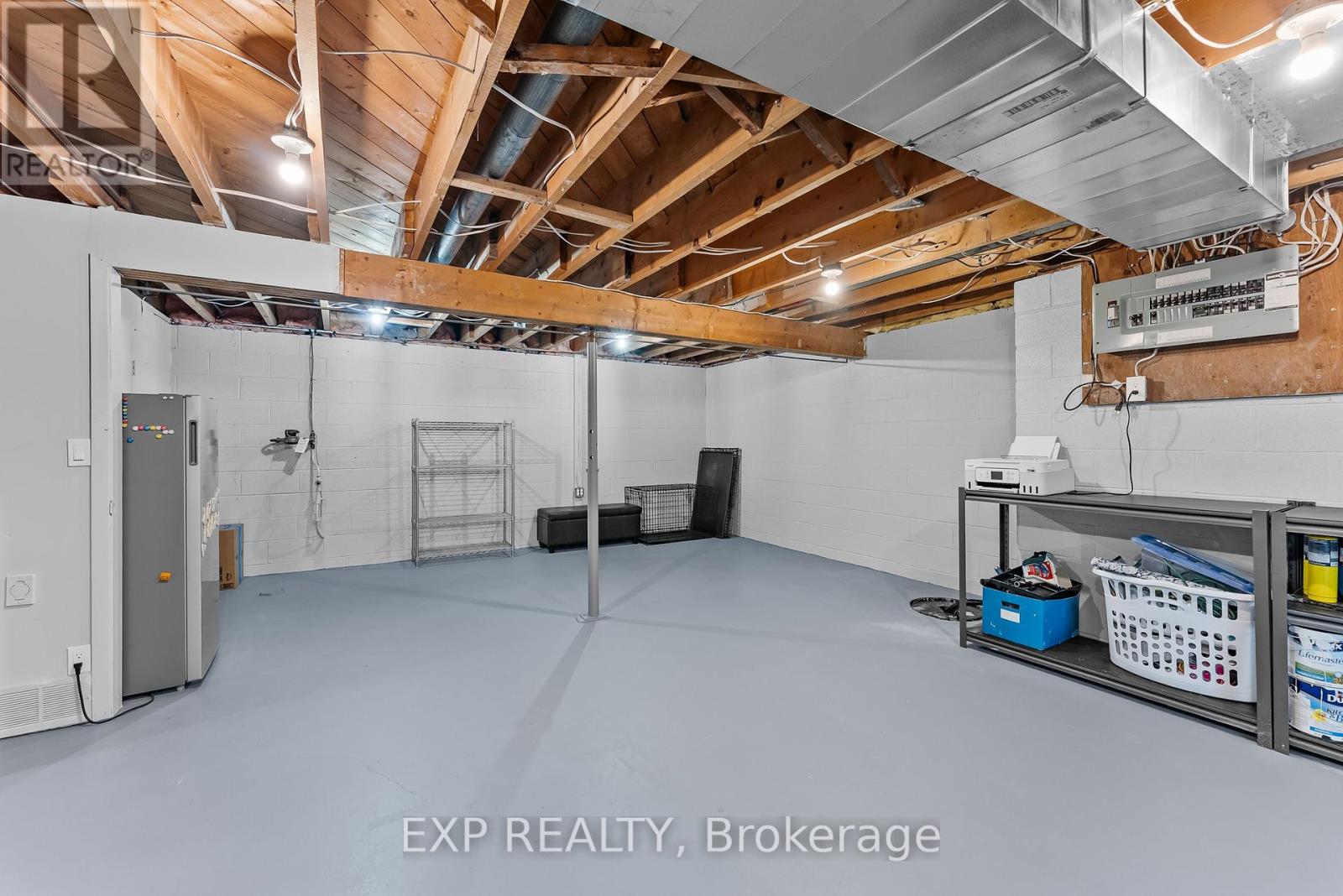 4515 Pinedale Drive, Niagara Falls, Ontario  L2E 6M6 - Photo 32 - X12217402