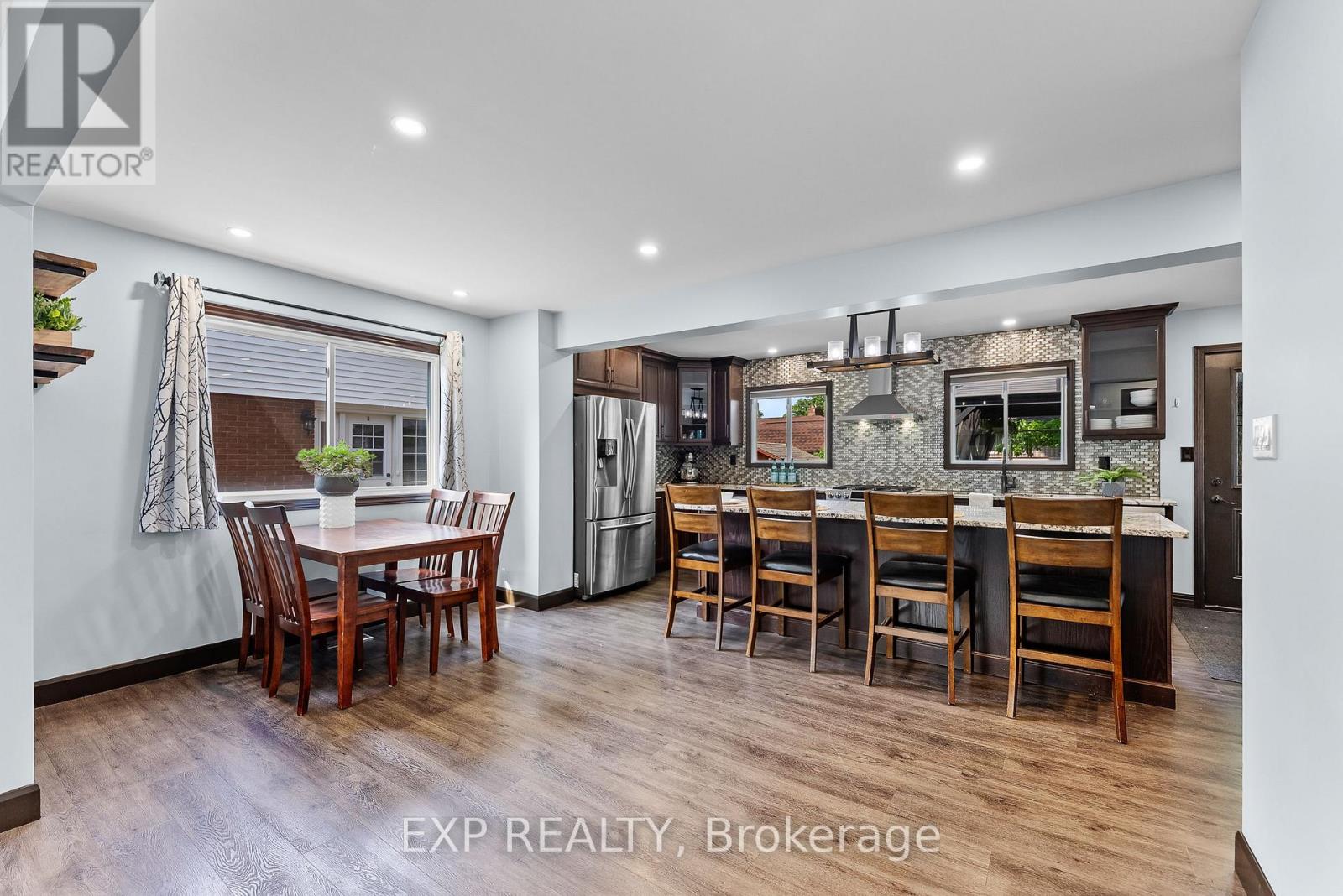 4515 Pinedale Drive, Niagara Falls, Ontario  L2E 6M6 - Photo 8 - X12217402