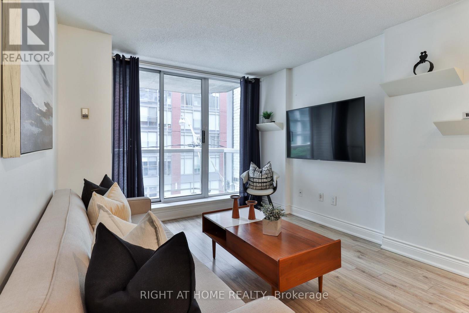 308 - 330 Adelaide Street E, Toronto, Ontario  M5A 4S9 - Photo 10 - C12179906