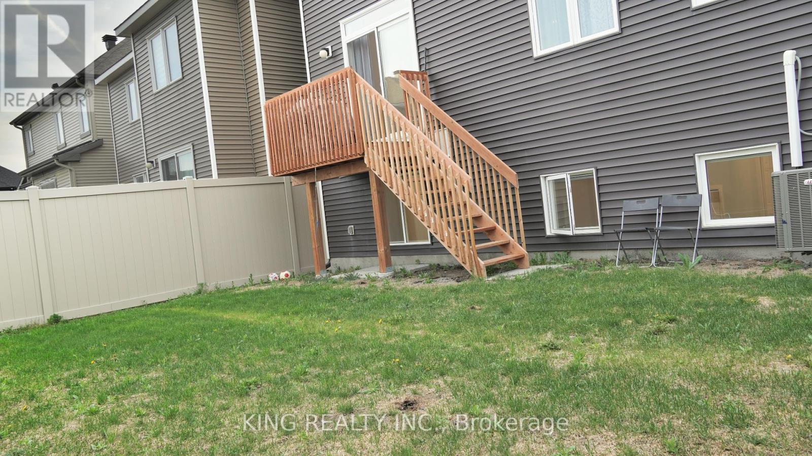 68 Baldcypress Way, Ottawa, Ontario  K2V 0N6 - Photo 26 - X12216460