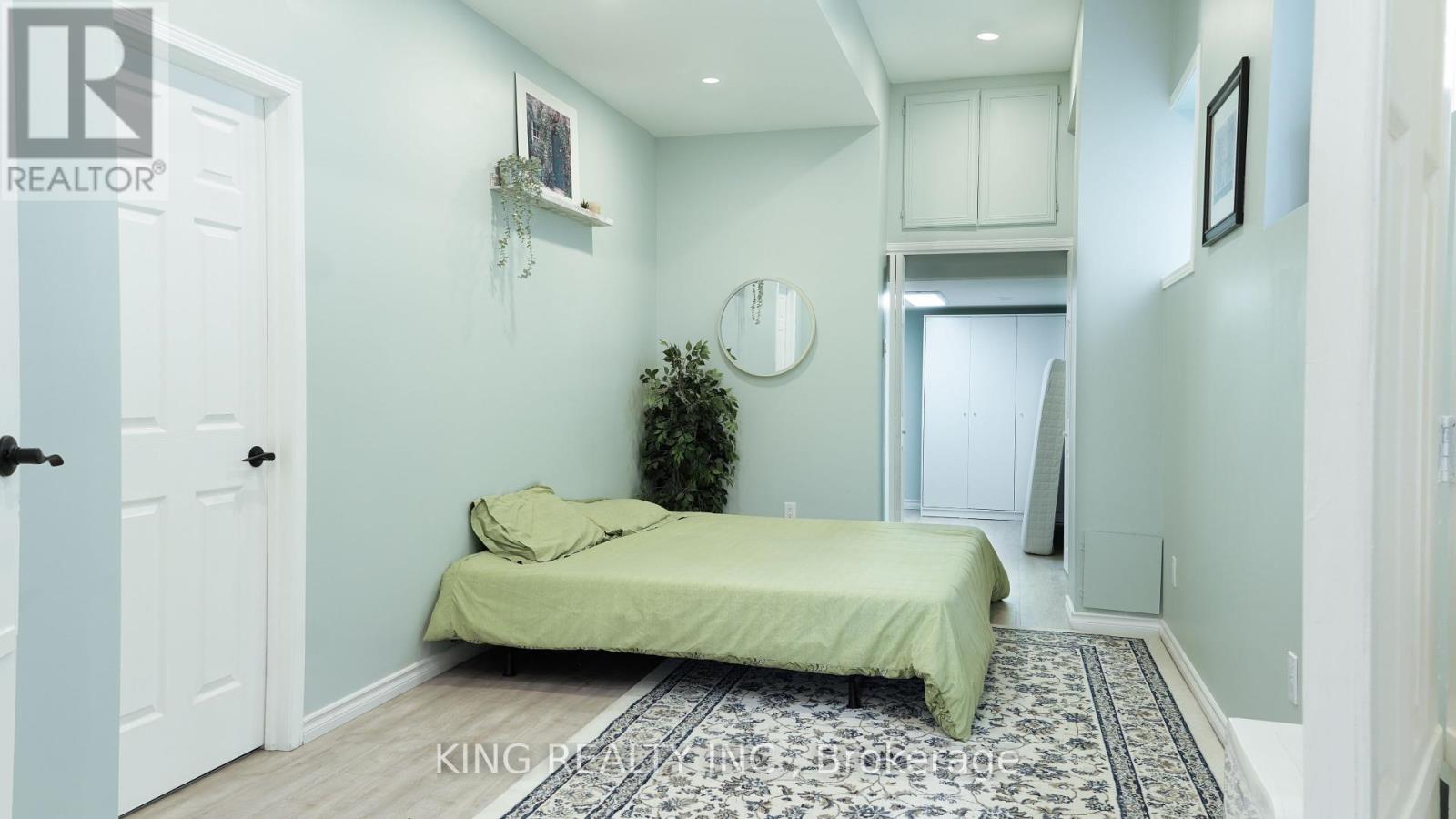 68 Baldcypress Way, Ottawa, Ontario  K2V 0N6 - Photo 22 - X12216460