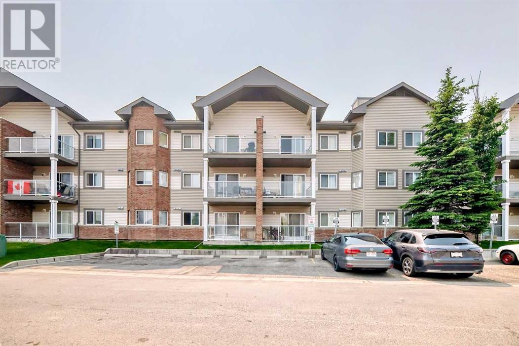 Property at 201, 92 Saddletree Court NE image 2