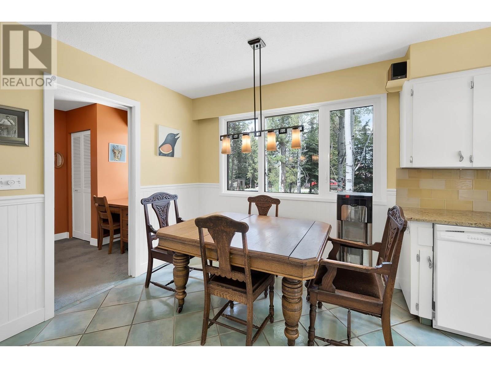 3876 Lookout Road, Kamloops, British Columbia  V1S 1Y8 - Photo 14 - 10351993