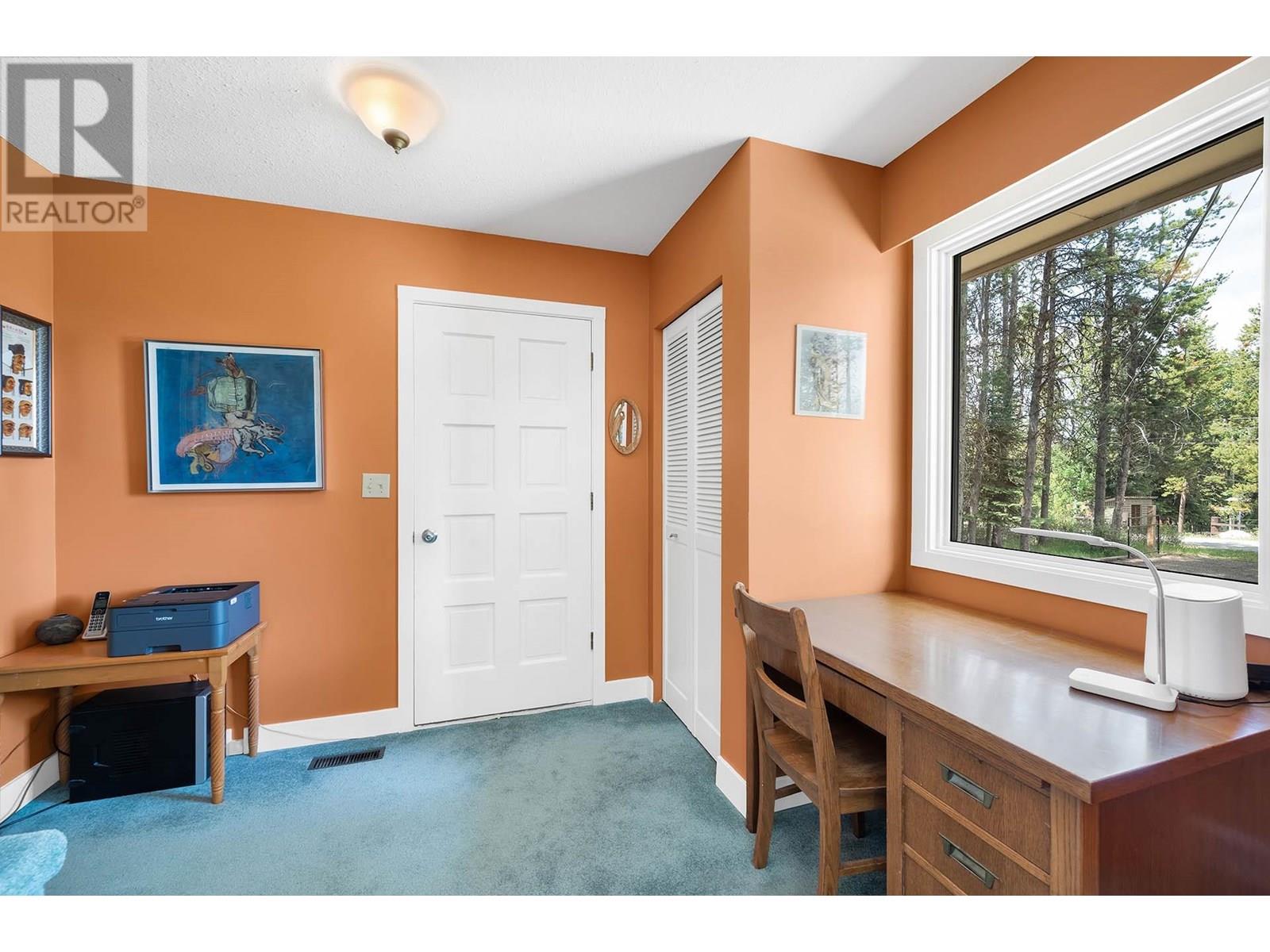 3876 Lookout Road, Kamloops, British Columbia  V1S 1Y8 - Photo 16 - 10351993