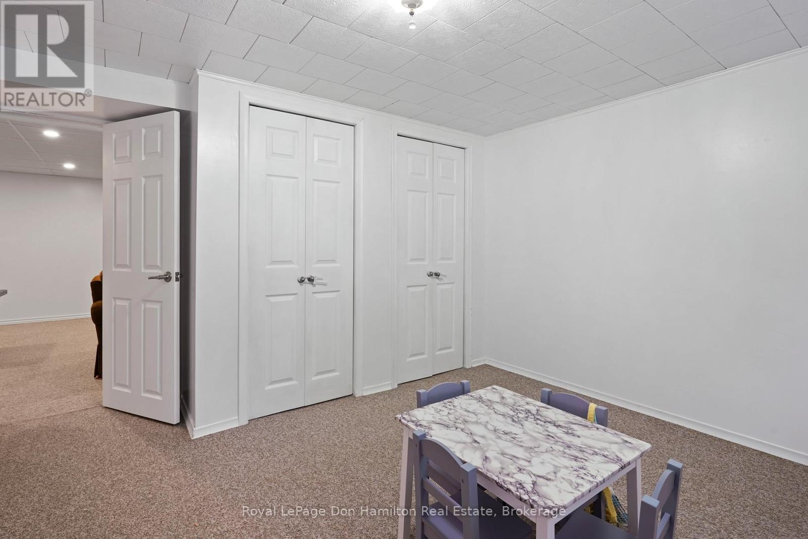 288 King Street, North Huron, Ontario  N0M 1H0 - Photo 37 - X12217435
