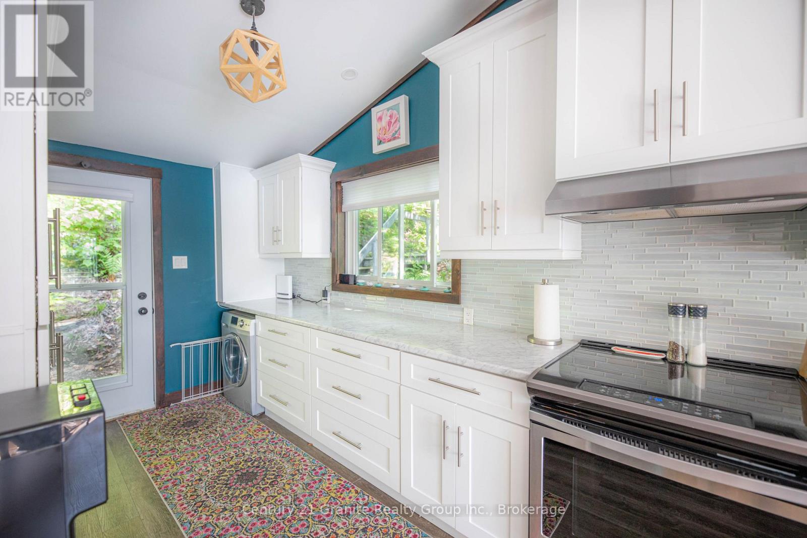 2271 Watts Road, Dysart Et Al, Ontario  K0M 2S0 - Photo 4 - X12217465