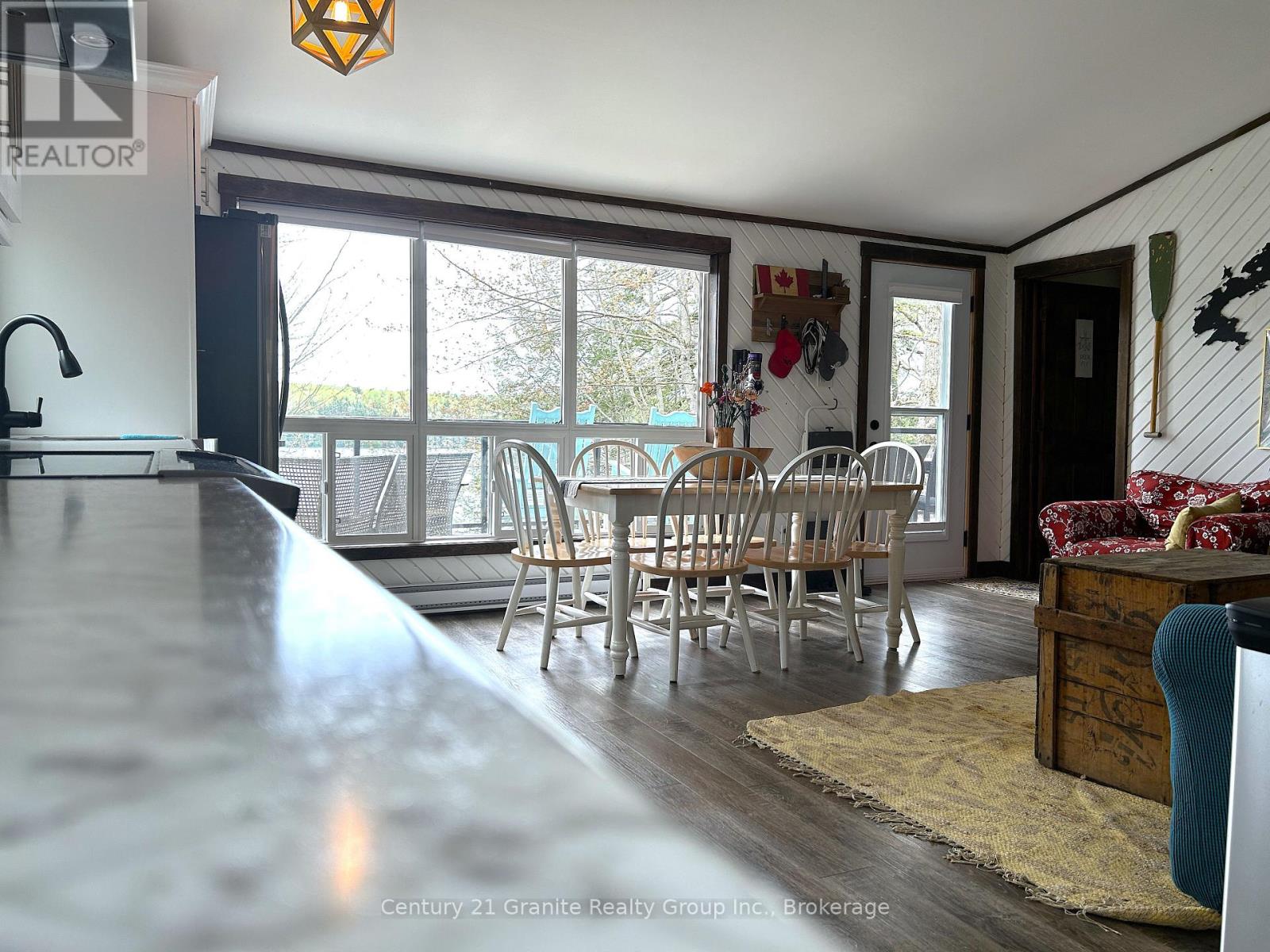 2271 Watts Road, Dysart Et Al, Ontario  K0M 2S0 - Photo 5 - X12217465