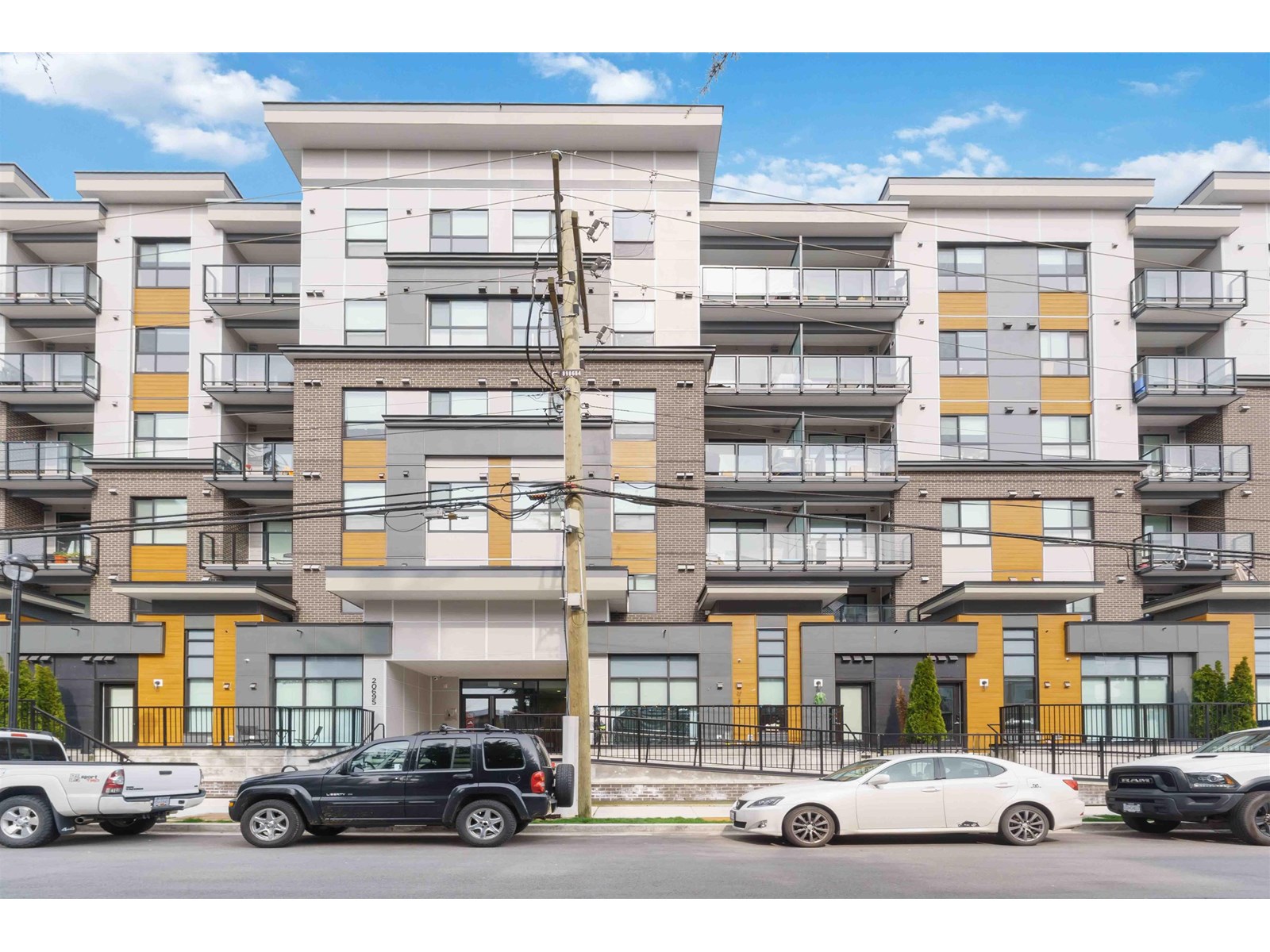 410 20695 EASTLEIGH CRESCENT, Langley, British Columbia