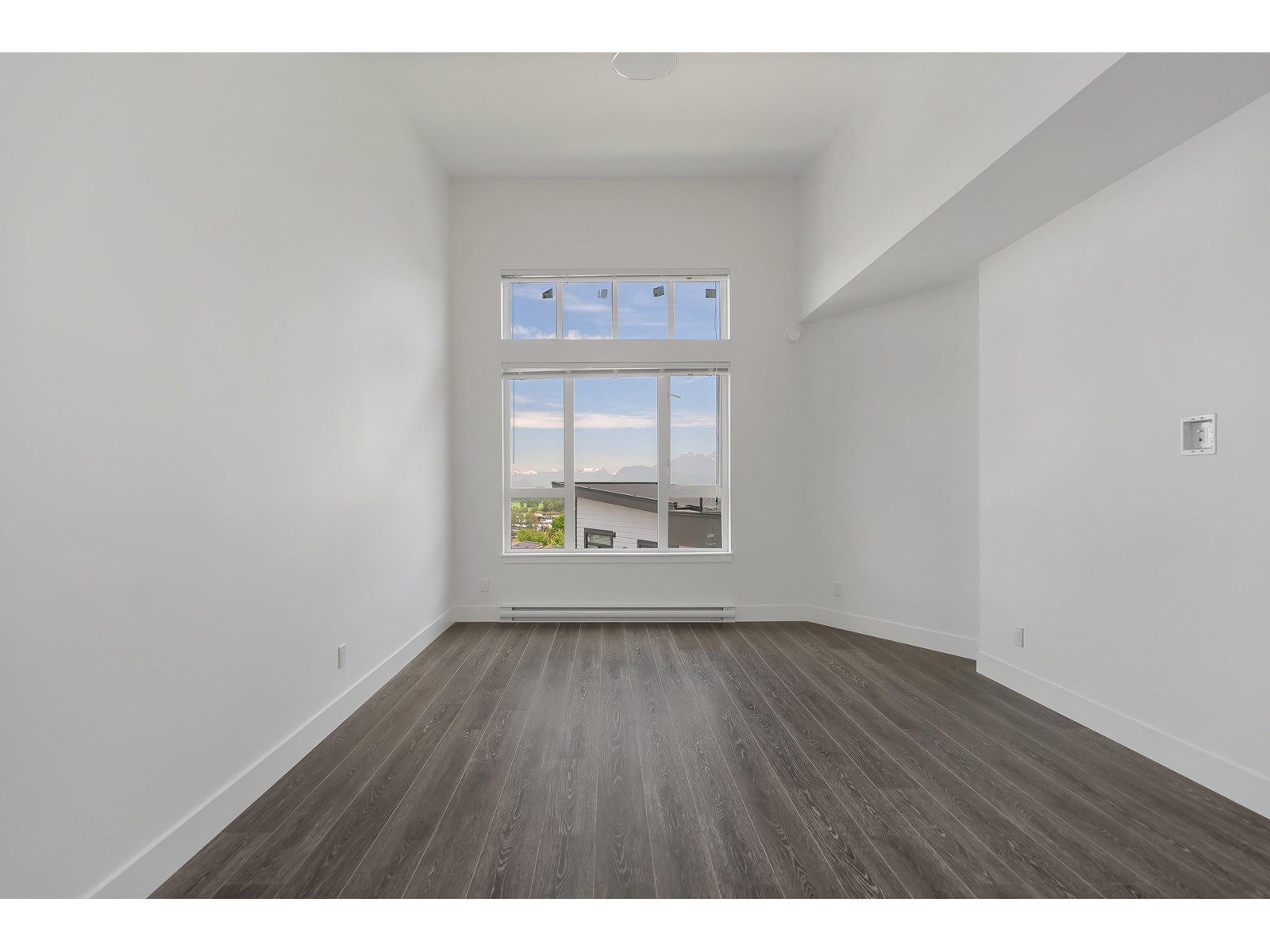514 9983 E Barnston Drive, Surrey, British Columbia  V4N 6T3 - Photo 5 - R3013147