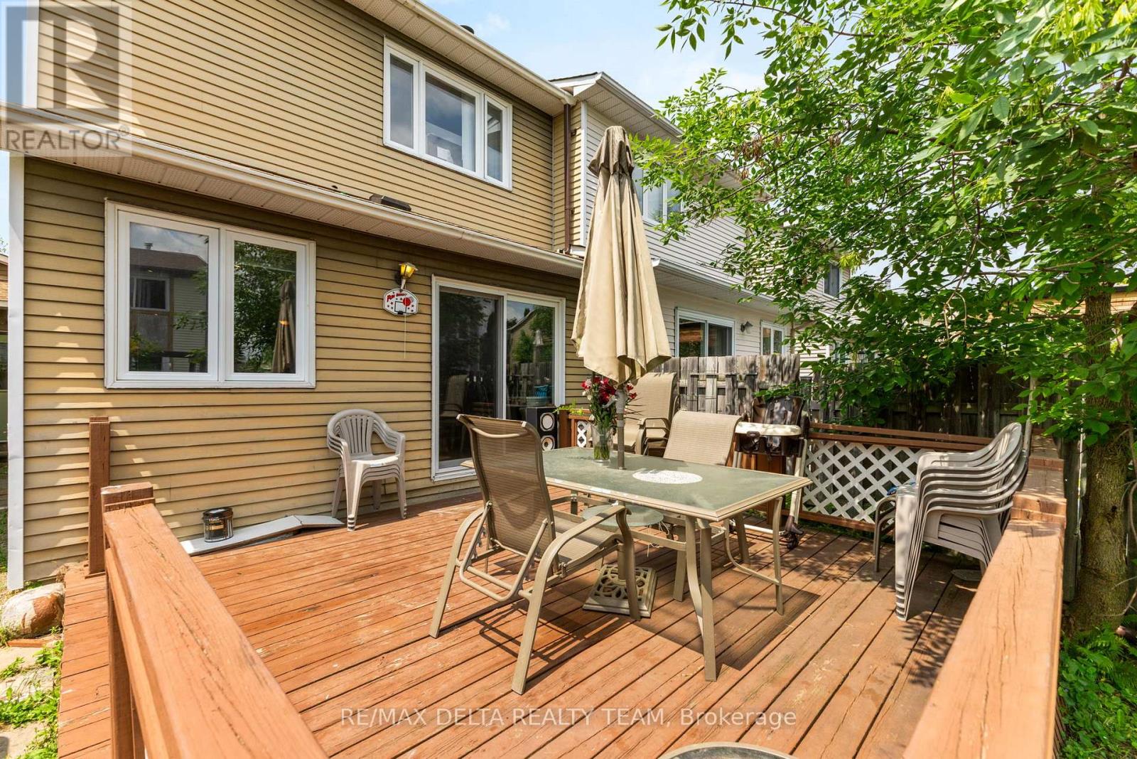 1401 Coulter Place, Ottawa, Ontario  K1E 3H9 - Photo 31 - X12217407