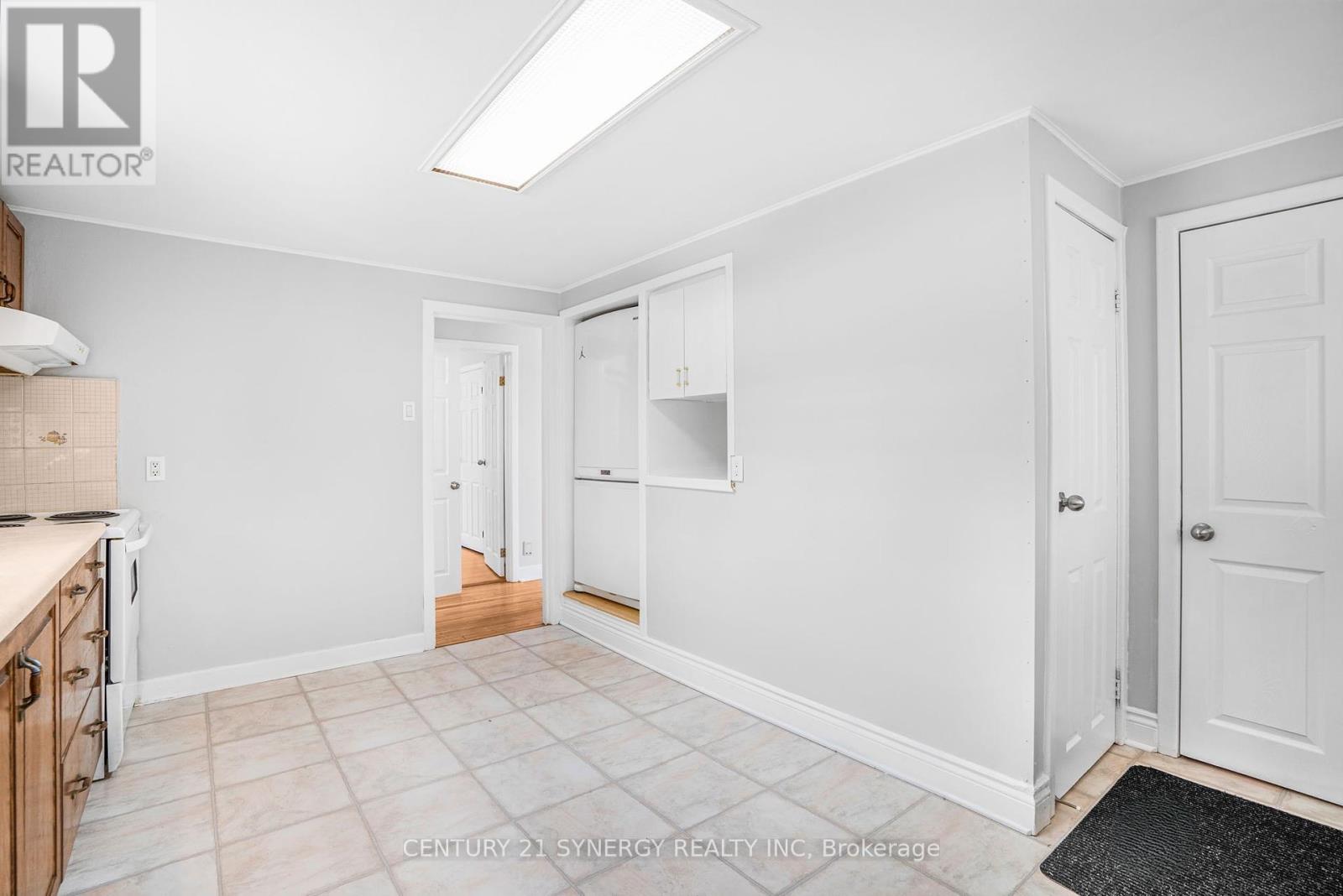 14 Johnwoods Street, Ottawa, Ontario  K2S 1B9 - Photo 15 - X12217414