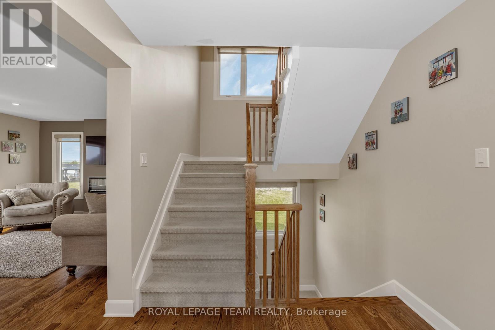 82 Porcupine Trail, Ottawa, Ontario  K0A 1T0 - Photo 20 - X12217459