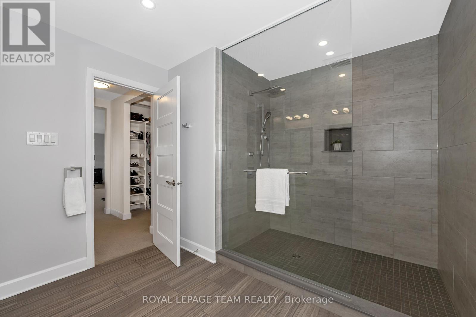 82 Porcupine Trail, Ottawa, Ontario  K0A 1T0 - Photo 25 - X12217459