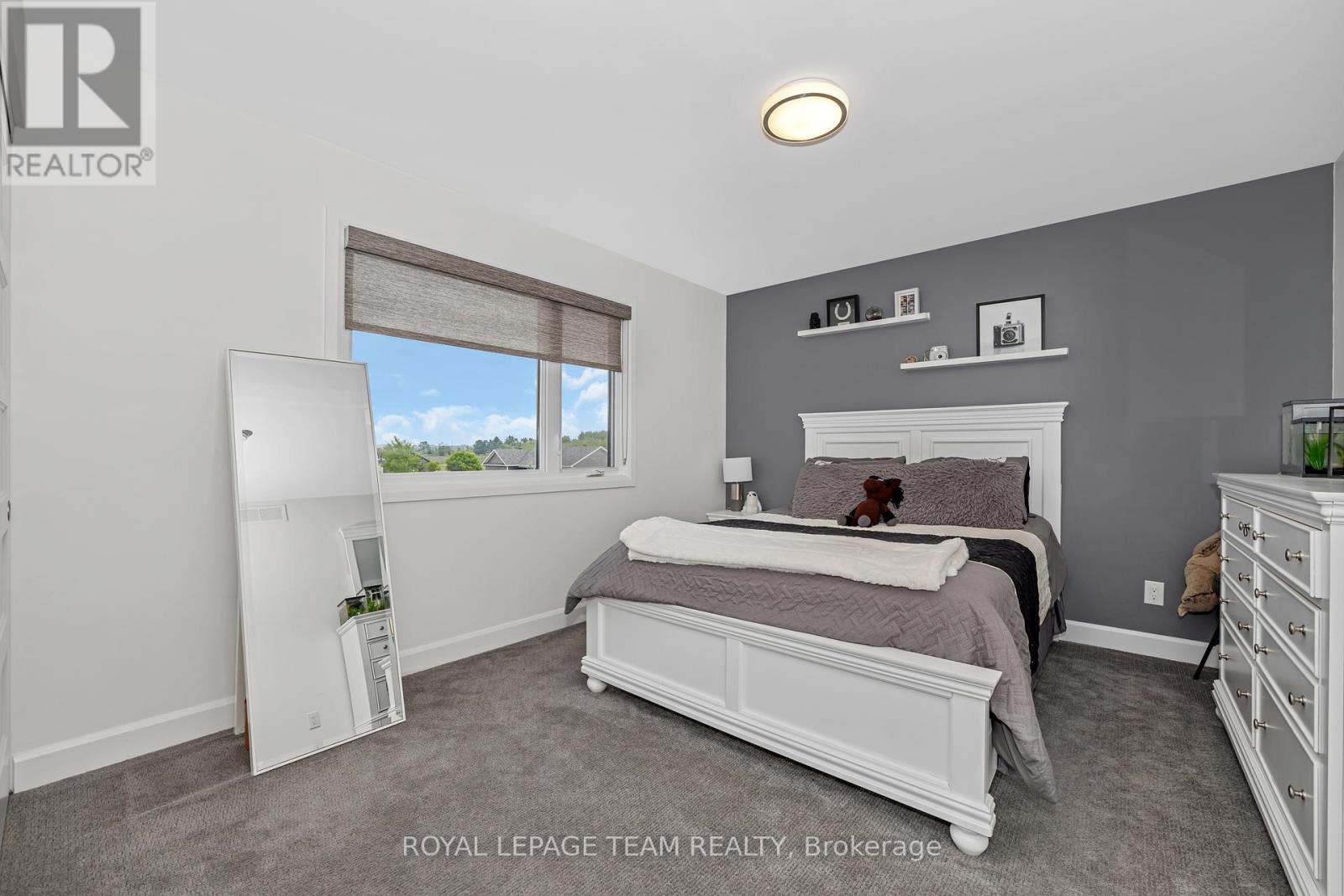 82 Porcupine Trail, Ottawa, Ontario  K0A 1T0 - Photo 29 - X12217459