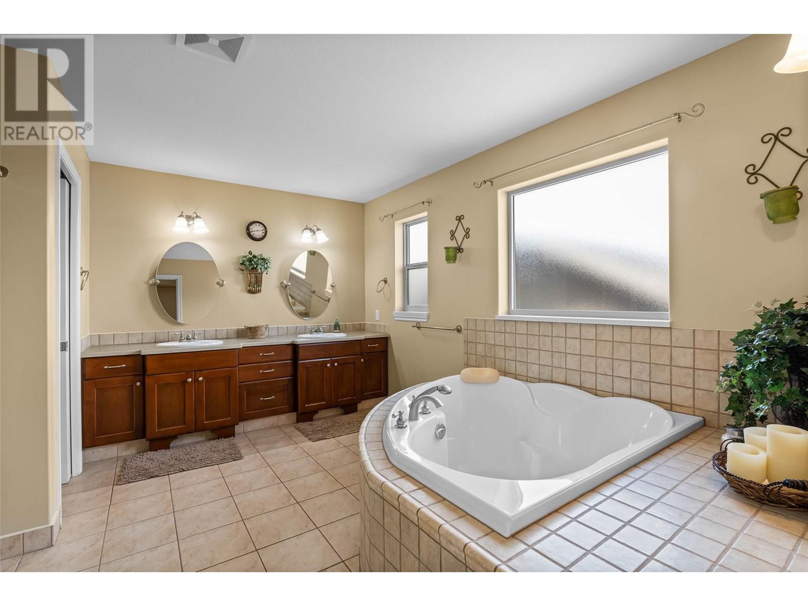 877 Quail Drive, Kamloops, British Columbia  V2B 8P2 - Photo 25 - 10351475