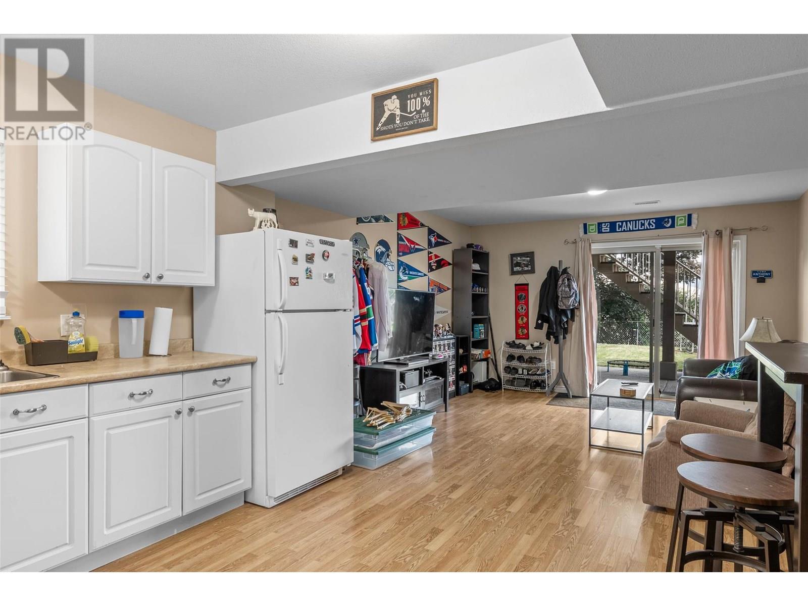 877 Quail Drive, Kamloops, British Columbia  V2B 8P2 - Photo 41 - 10351475
