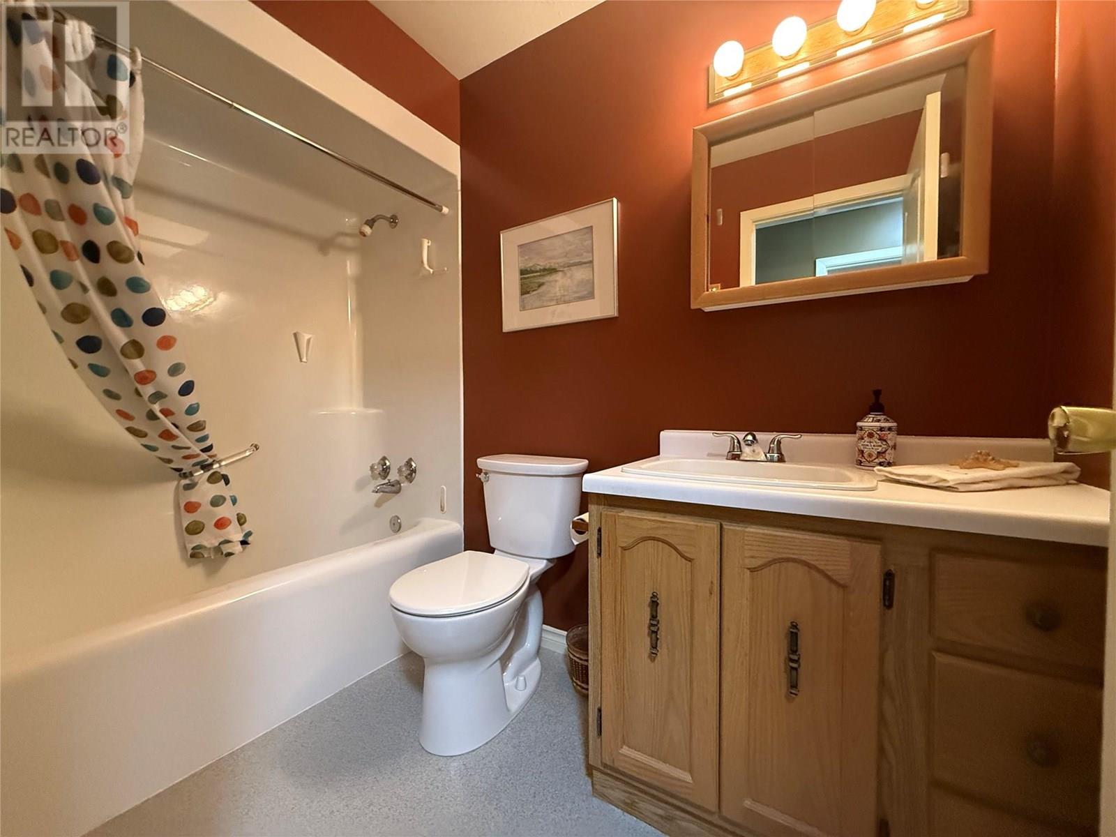 4721 Wilmai Road, Windermere, British Columbia  V0B 2L2 - Photo 18 - 10351782