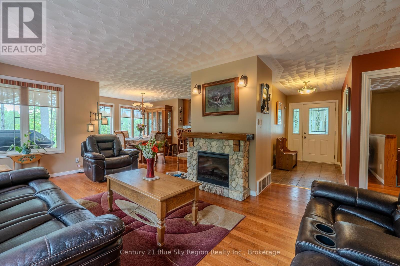 220 Hummel Line, Powassan, Ontario  P0H 2L0 - Photo 13 - X12210363