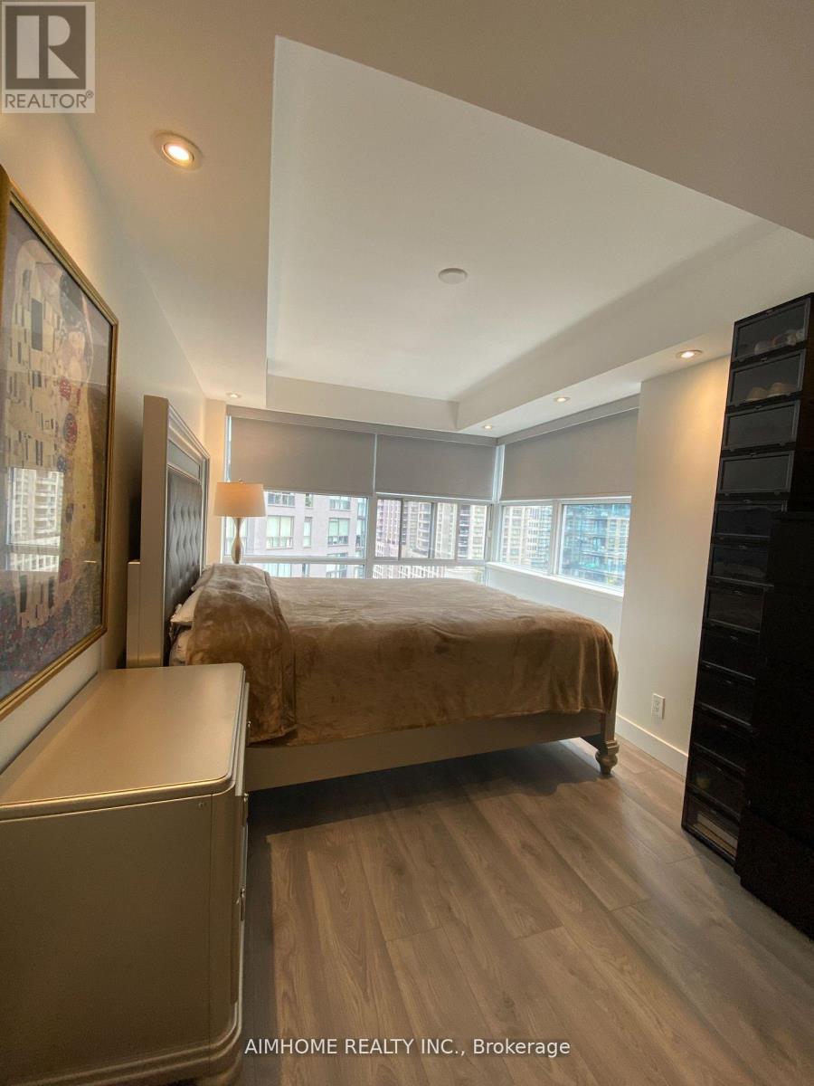 1506 - 11 St Joseph Street, Toronto, Ontario  M5S 3A6 - Photo 3 - C12217437