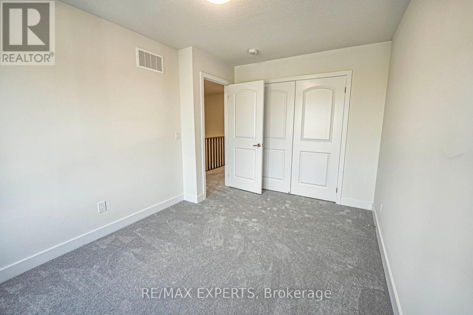 1064 Thompson Drive, Oshawa (Kedron), Ontario  L1L 0V5 - Photo 23 - E12217423