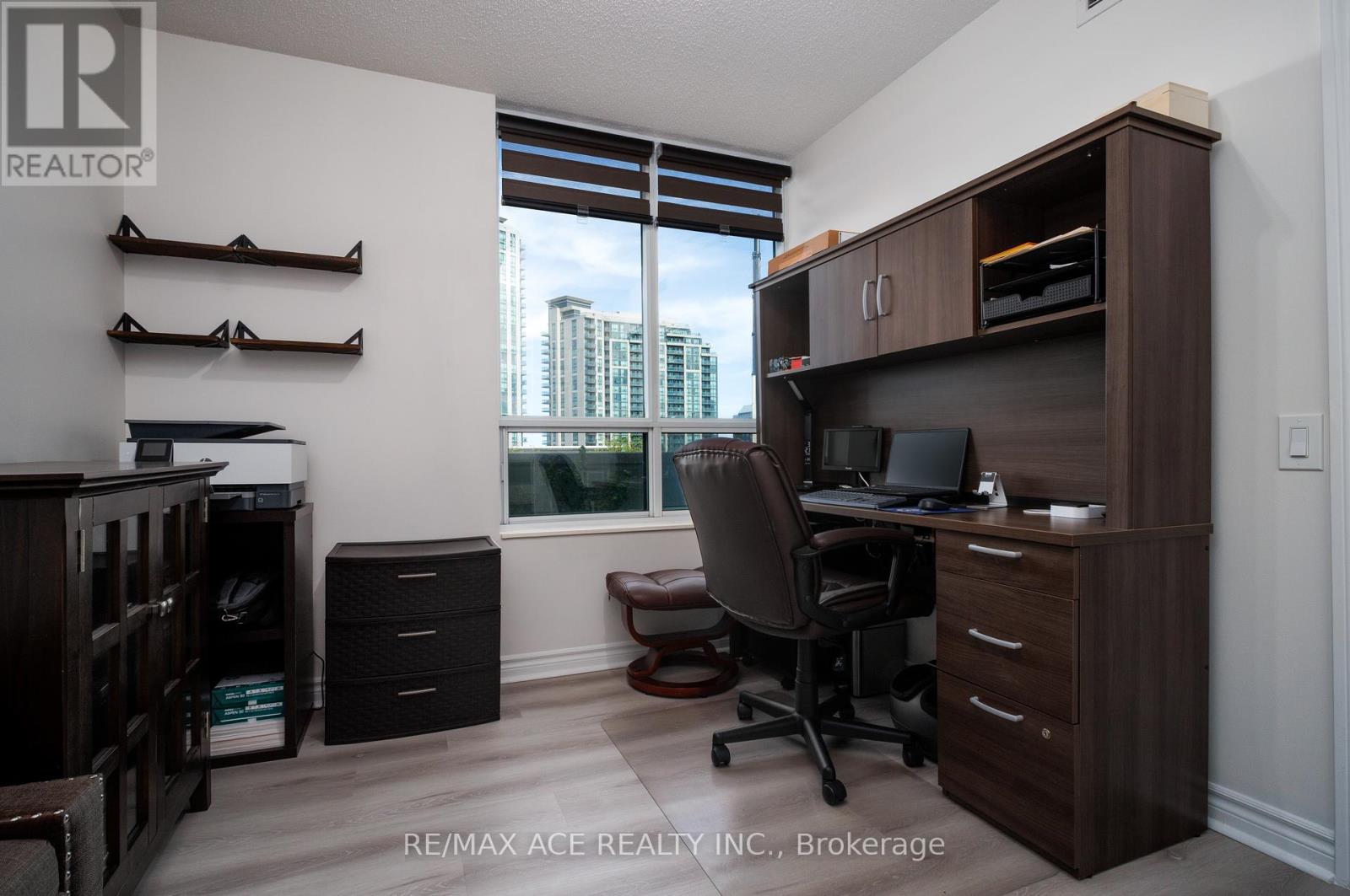 210 - 61 Town Centre Court, Toronto (Bendale), Ontario  M1P 5C5 - Photo 13 - E12217441