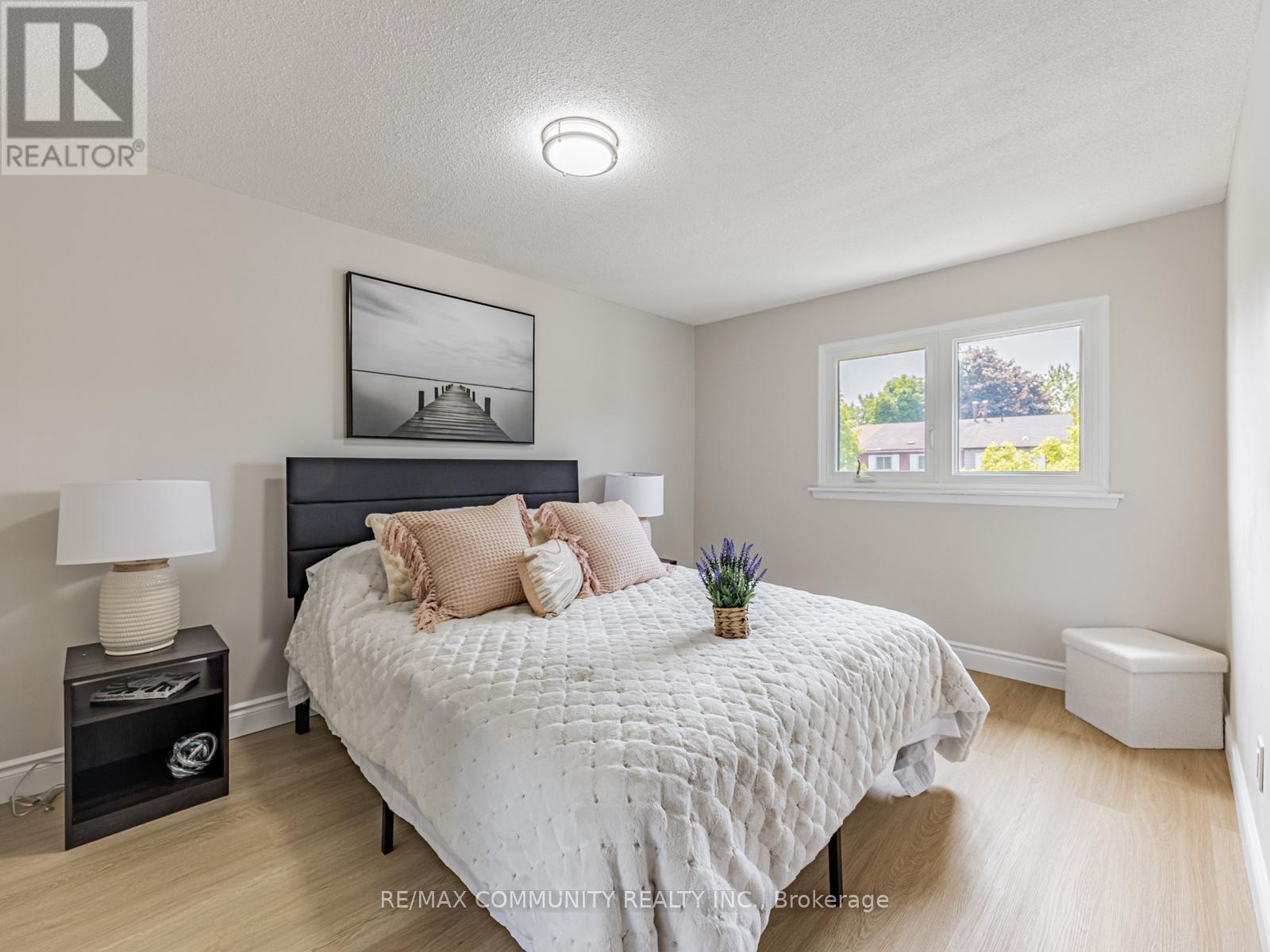 87 Lowry Square, Toronto, Ontario  M1B 1N7 - Photo 17 - E12217461