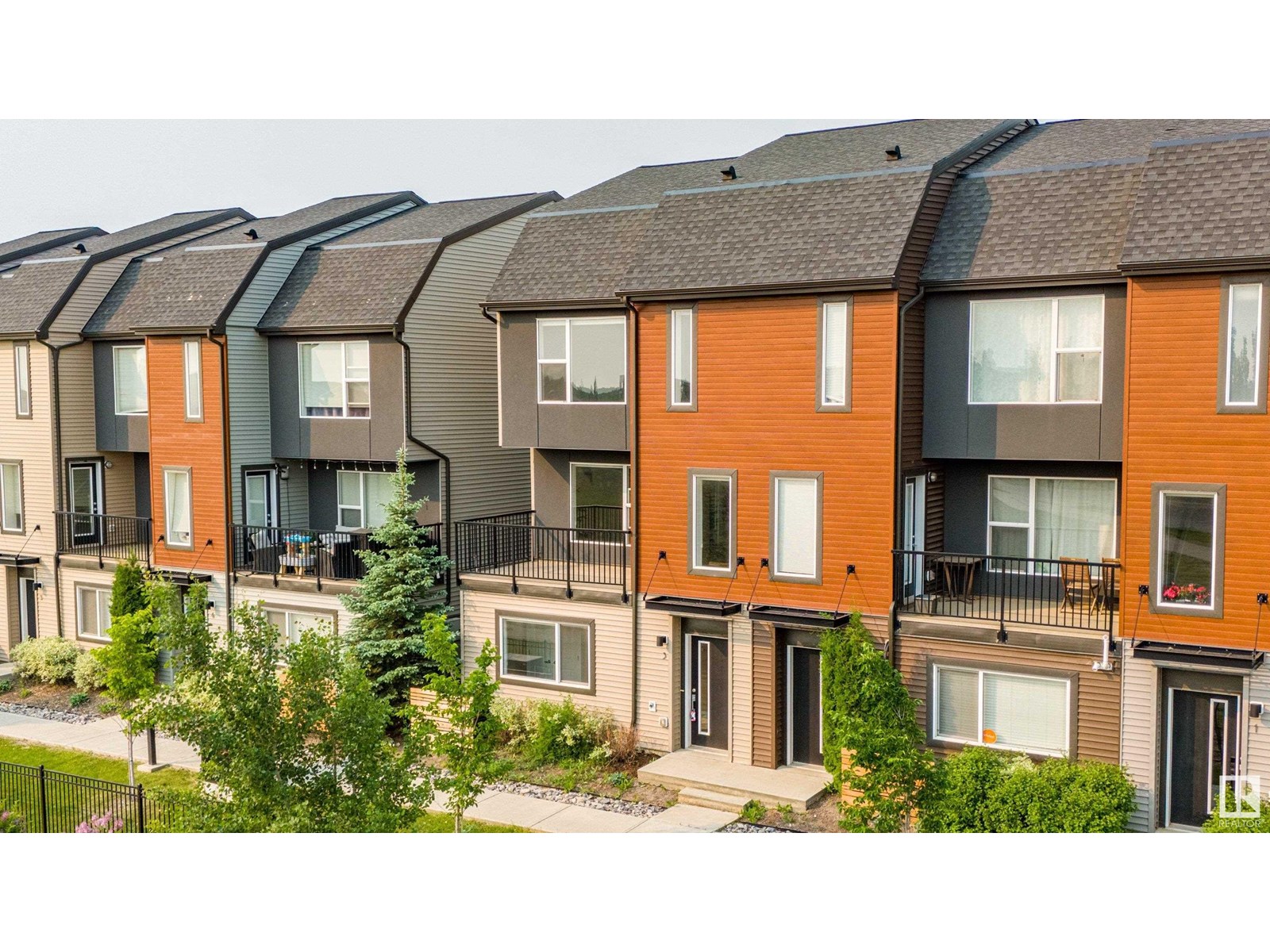 #3 1075 Rosenthal Bv Nw, Edmonton, Alberta  T5T 7G5 - Photo 5 - E4442085