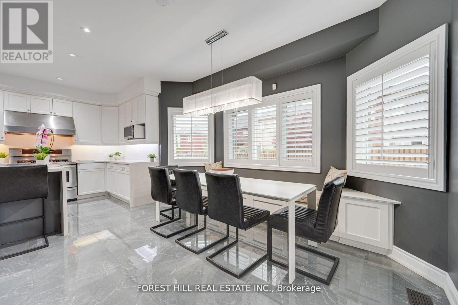 139 Ner Israel Drive S, Vaughan (Patterson), Ontario  L4J 8Z7 - Photo 8 - N12217424