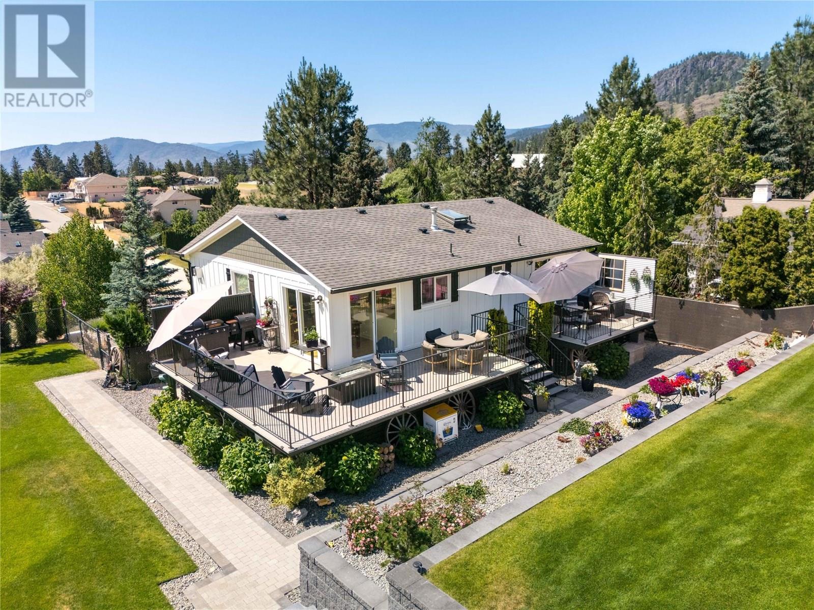 4043 Smith Way, Peachland, British Columbia  V0H 1X2 - Photo 4 - 10351490