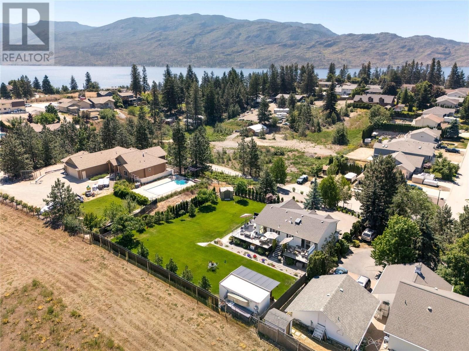 4043 Smith Way, Peachland, British Columbia  V0H 1X2 - Photo 5 - 10351490