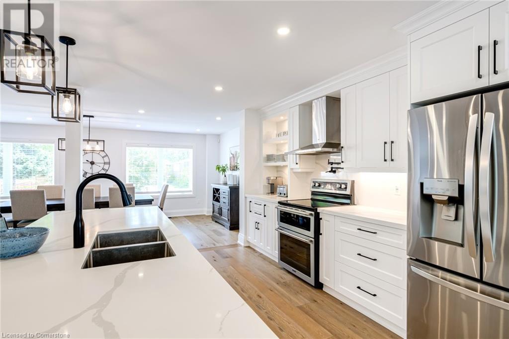 5199 Broughton Crescent, Burlington, Ontario  L7L 3C1 - Photo 8 - 40740583
