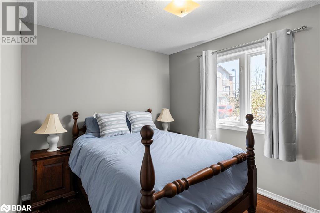 15 Cheltenham Road Unit# 1, Barrie, Ontario  L4M 0E7 - Photo 9 - 40740616