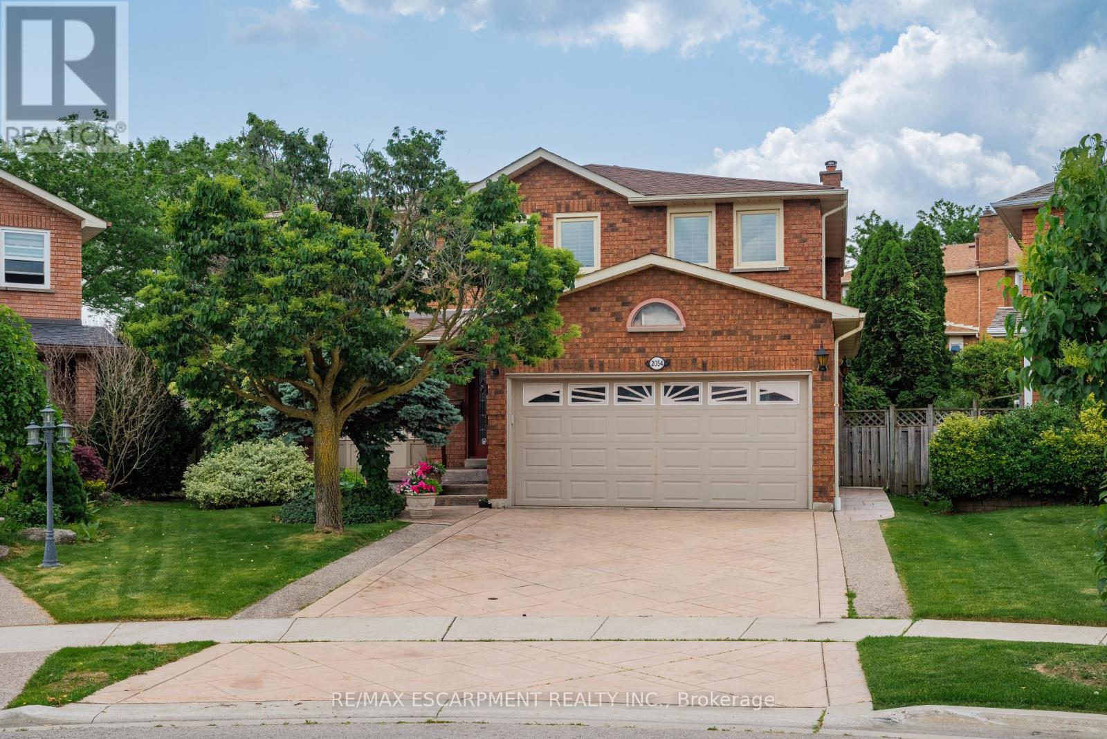 2054 Teeside Court, Mississauga (Central Erin Mills), Ontario  L5M 3E5 - Photo 1 - W12217384
