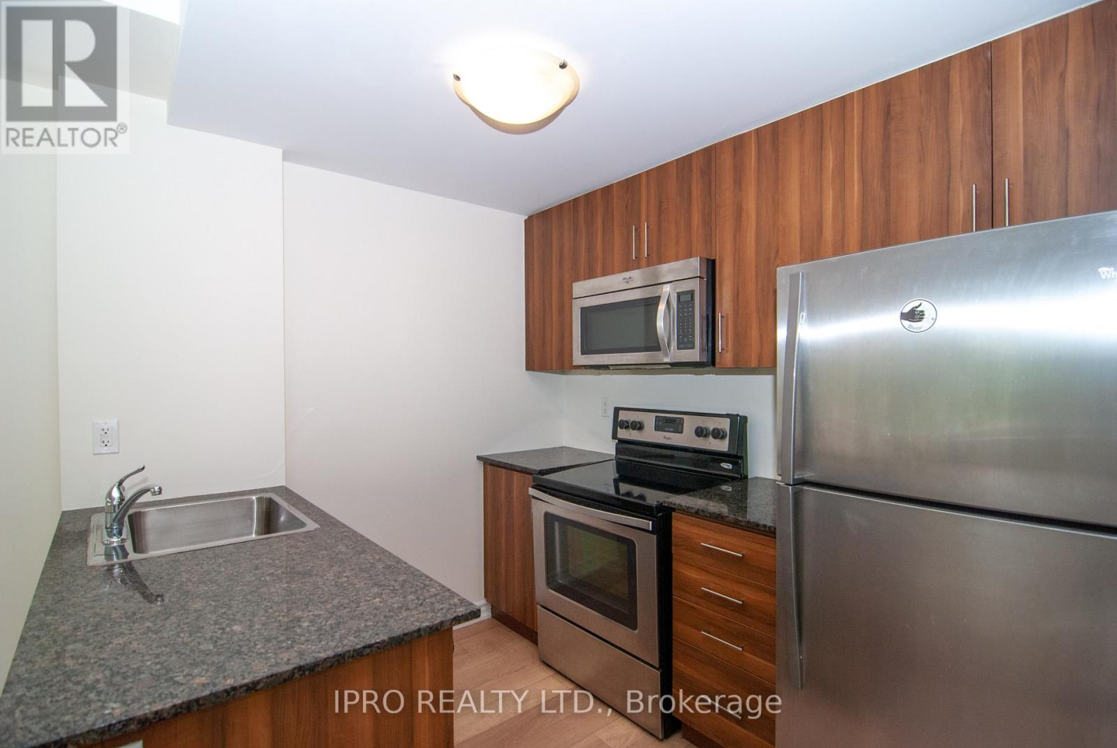 146 - 50 Carnation Avenue, Toronto (Long Branch), Ontario  M8V 0B8 - Photo 7 - W12217411