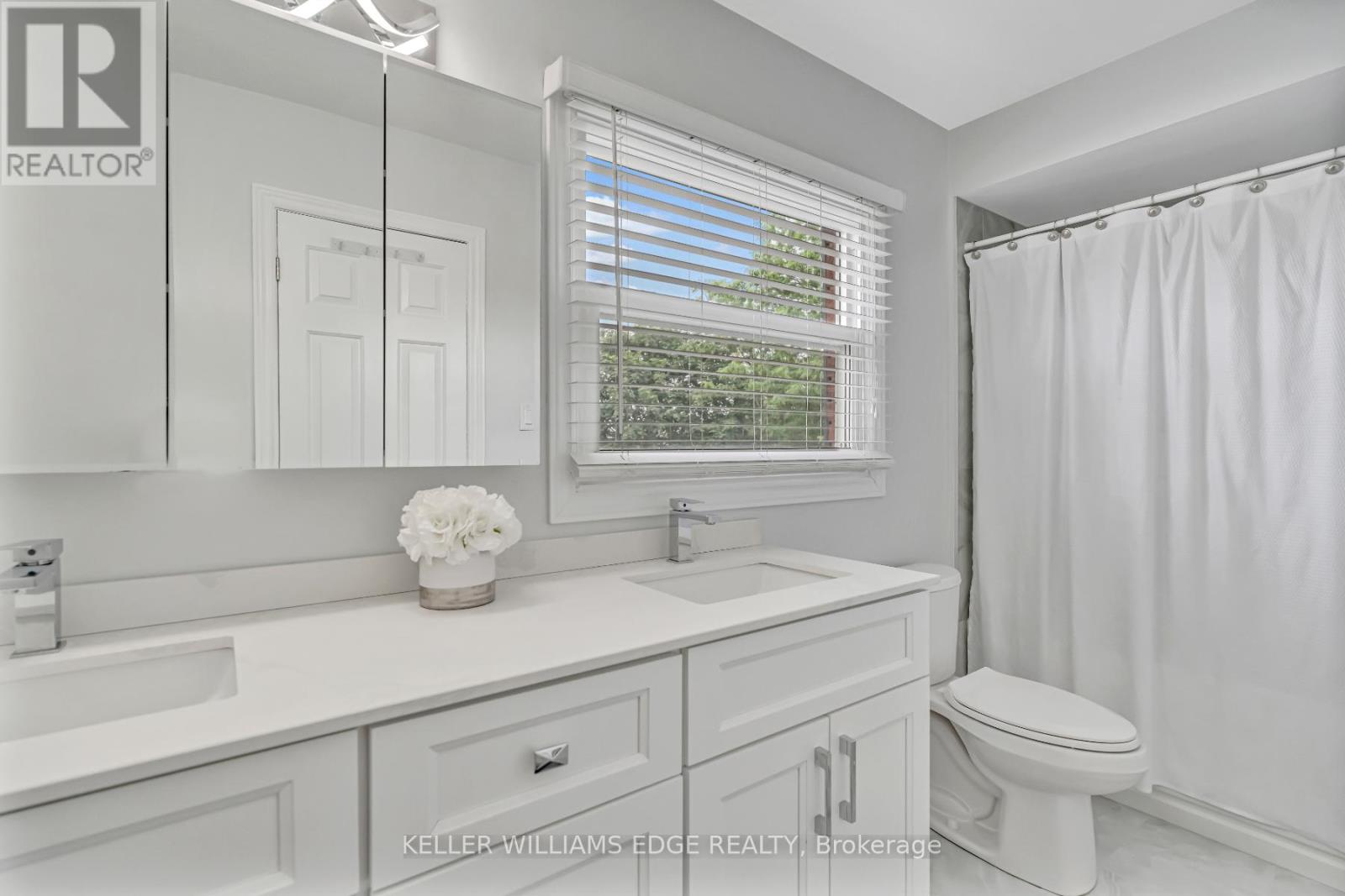 15 Smith Drive, Halton Hills (Georgetown), Ontario  L7G 5K7 - Photo 16 - W12217434