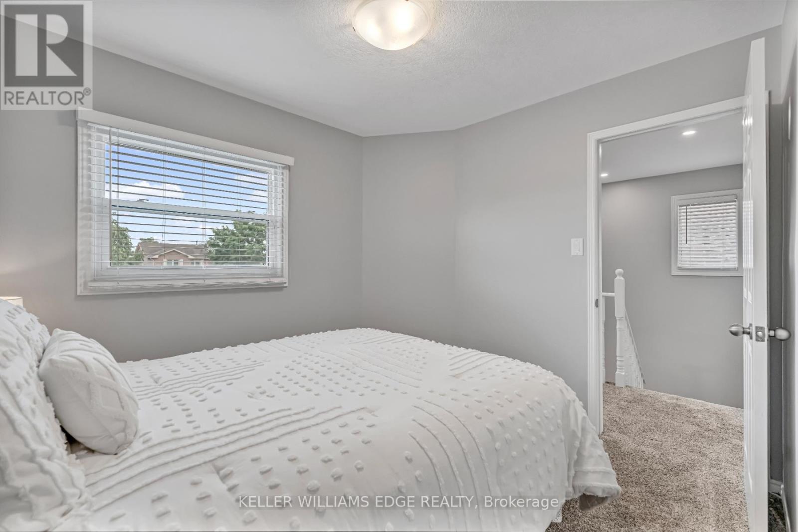 15 Smith Drive, Halton Hills (Georgetown), Ontario  L7G 5K7 - Photo 19 - W12217434