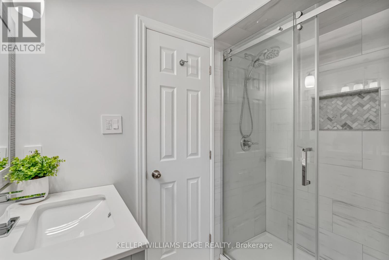 15 Smith Drive, Halton Hills (Georgetown), Ontario  L7G 5K7 - Photo 26 - W12217434