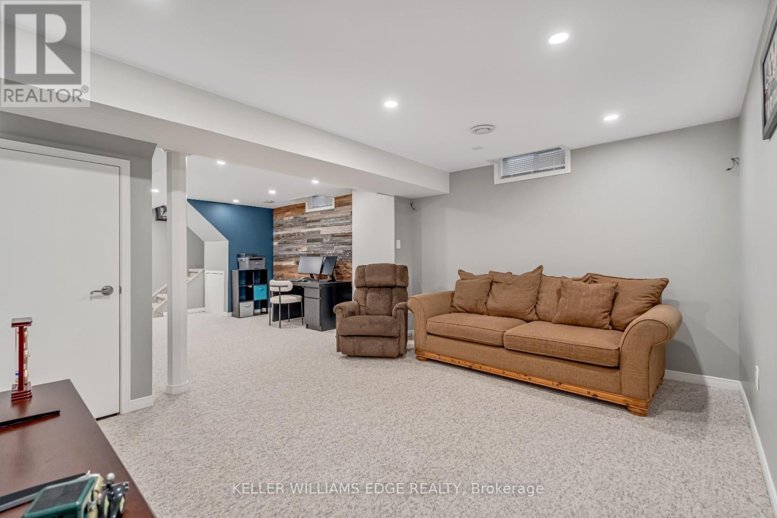 15 Smith Drive, Halton Hills (Georgetown), Ontario  L7G 5K7 - Photo 32 - W12217434