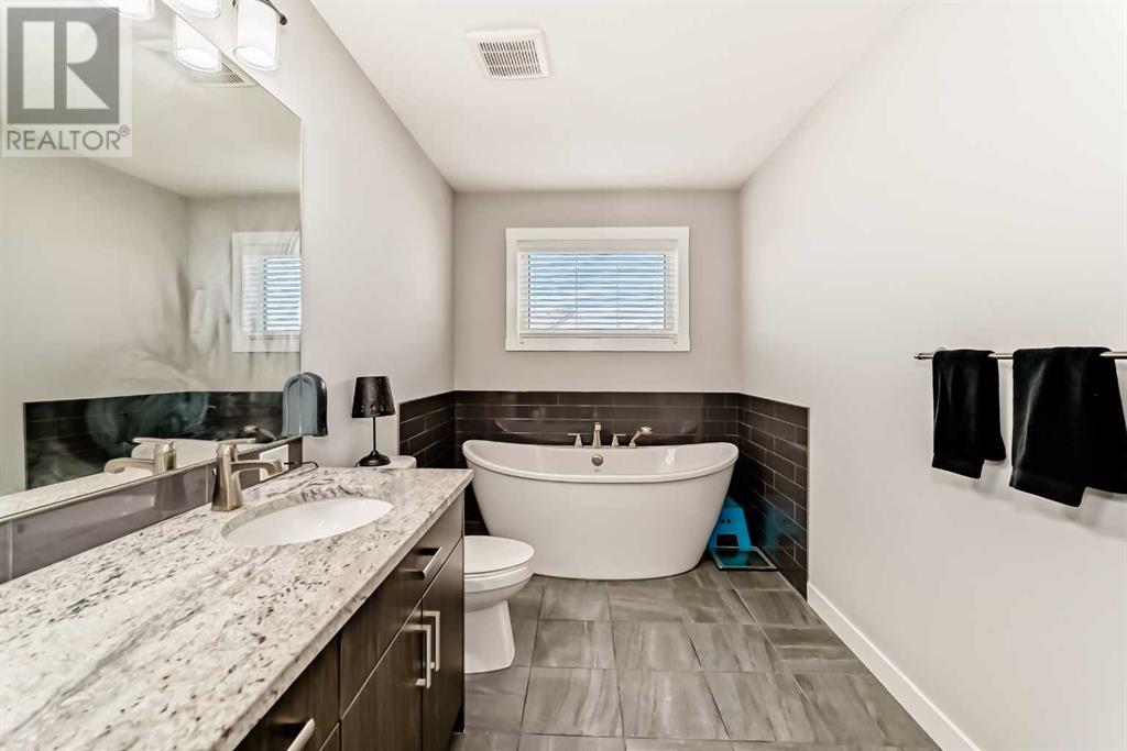 47 Cranbrook Gardens Se, Calgary, Alberta  T3M 2X5 - Photo 23 - A2205180