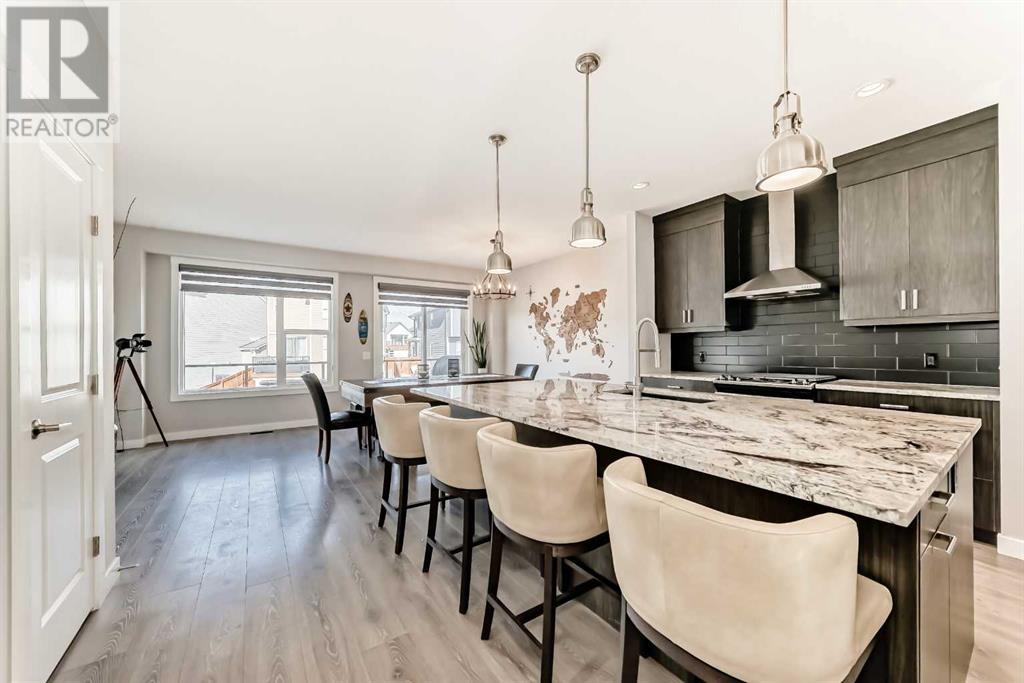 47 Cranbrook Gardens Se, Calgary, Alberta  T3M 2X5 - Photo 4 - A2205180