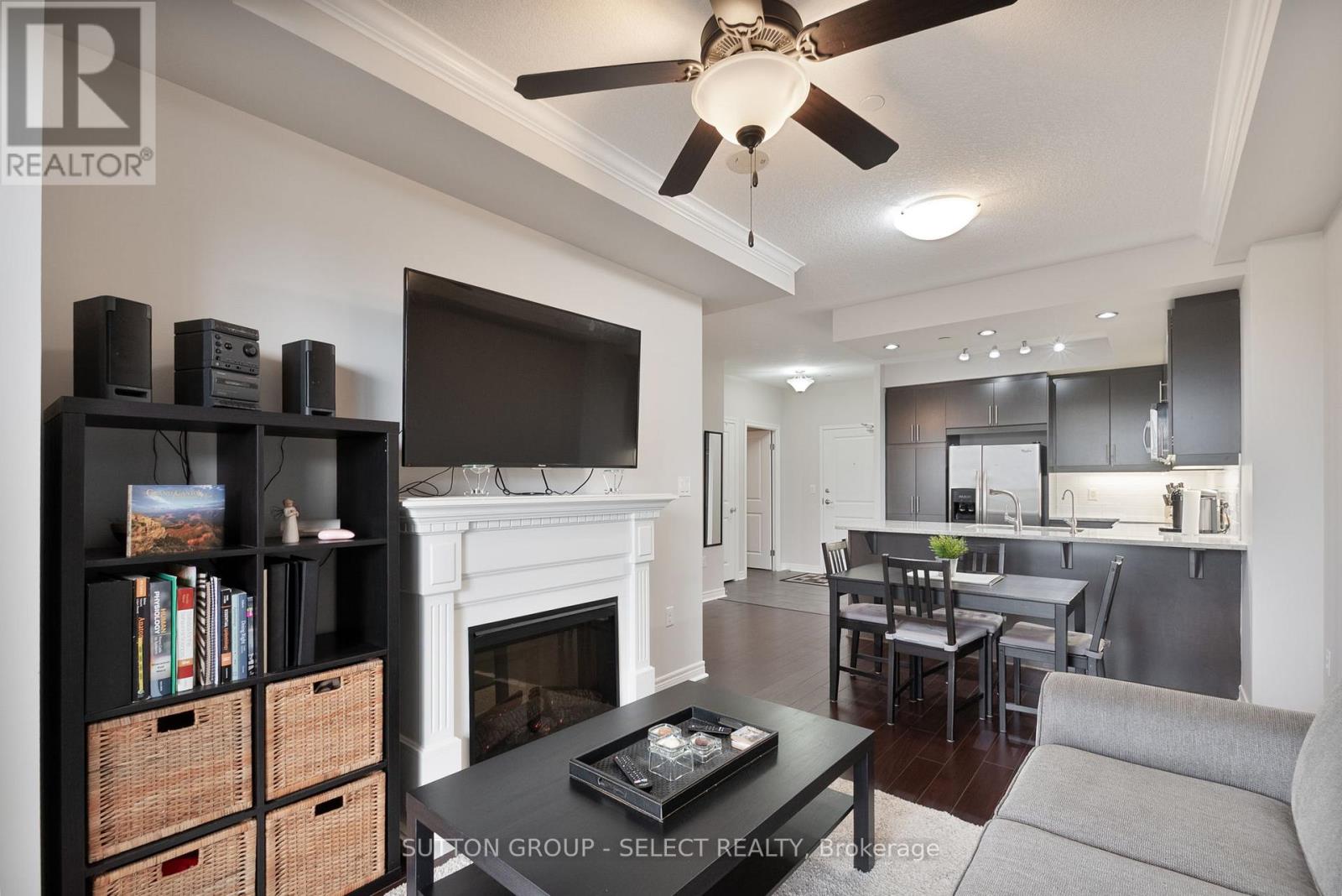 806 - 330 Ridout Street N, London East (East K), Ontario  N6C 3Z3 - Photo 16 - X12217486