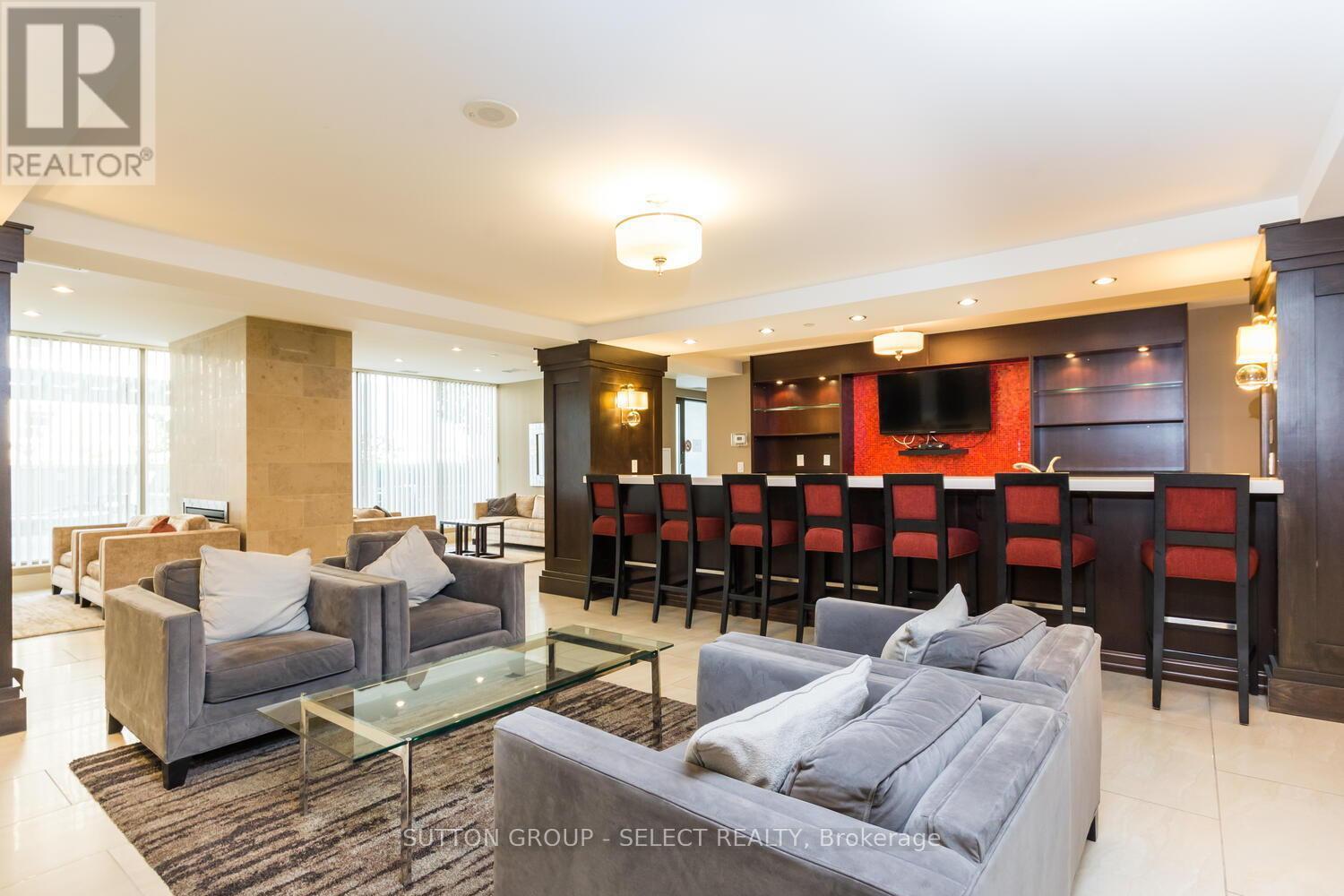 806 - 330 Ridout Street N, London East (East K), Ontario  N6C 3Z3 - Photo 29 - X12217486