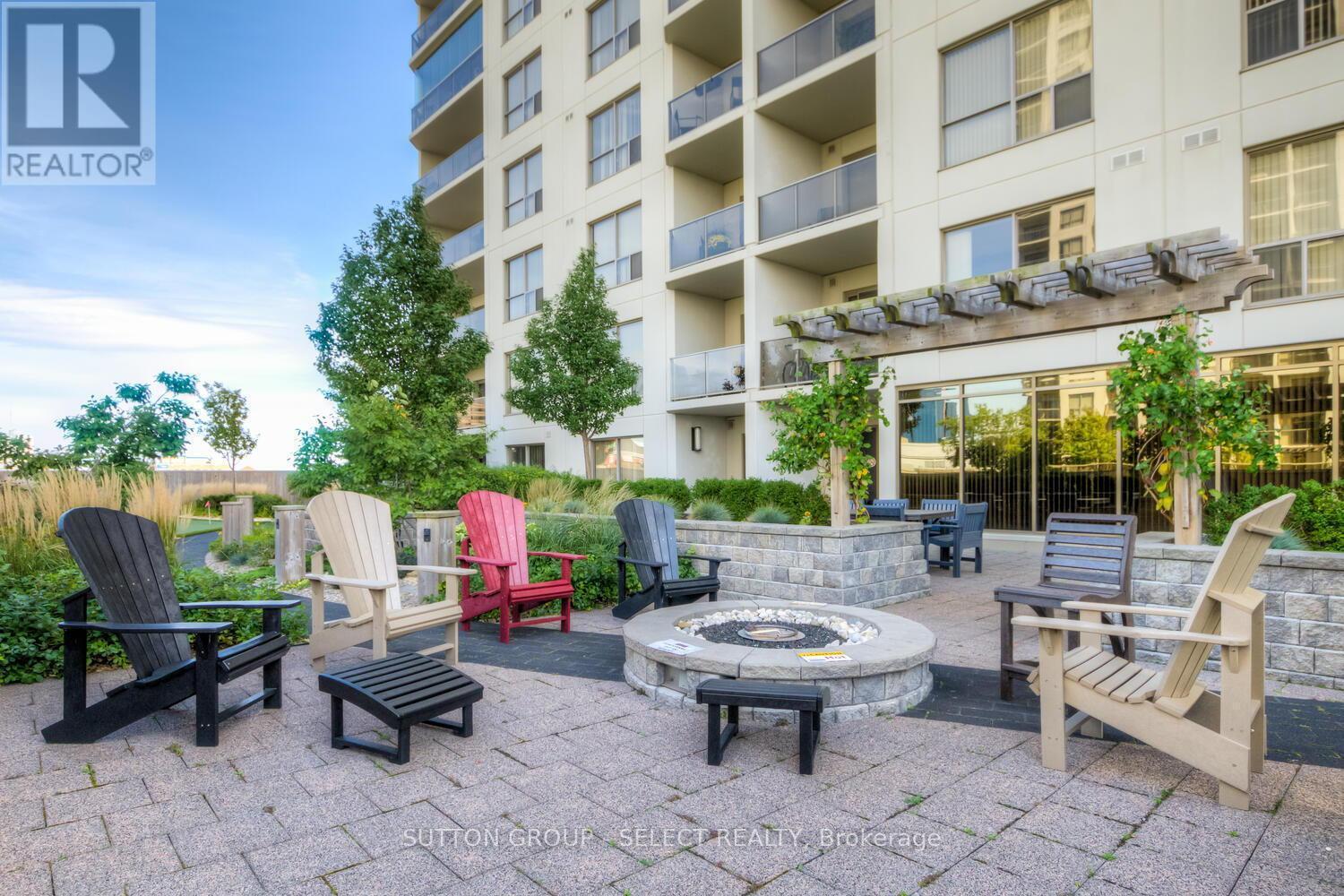 806 - 330 Ridout Street N, London East (East K), Ontario  N6C 3Z3 - Photo 45 - X12217486