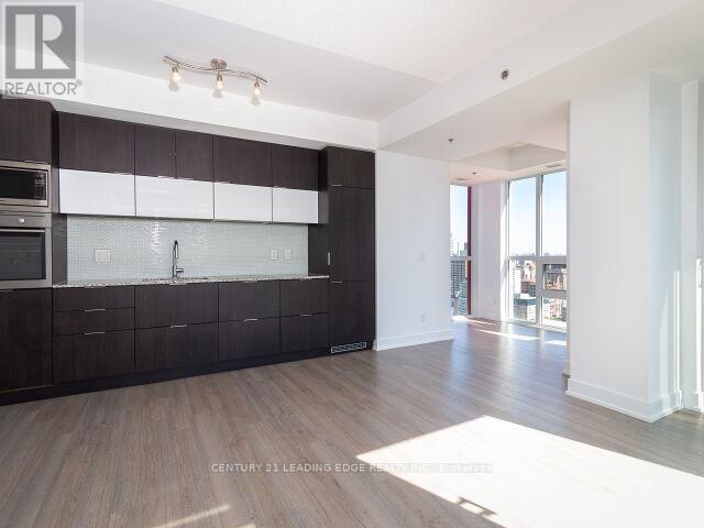 3704 - 318 Richmond Street W, Toronto (Waterfront Communities), Ontario  M5V 0B4 - Photo 19 - C12217163