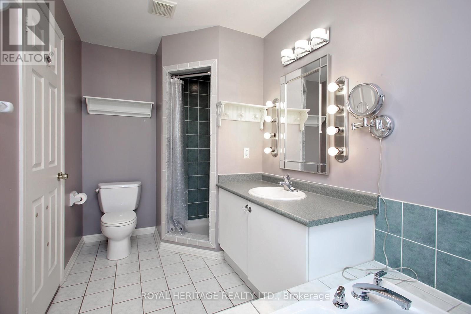 70 Longueuil Place, Whitby (Pringle Creek), Ontario  L1R 3H1 - Photo 14 - E12210038