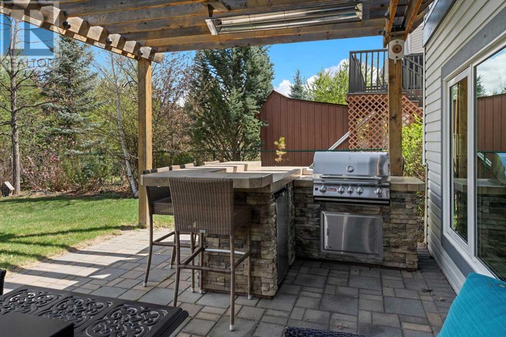 142 Valley Glen Heights Nw, Calgary, Alberta  T3B 5S8 - Photo 41 - A2219911